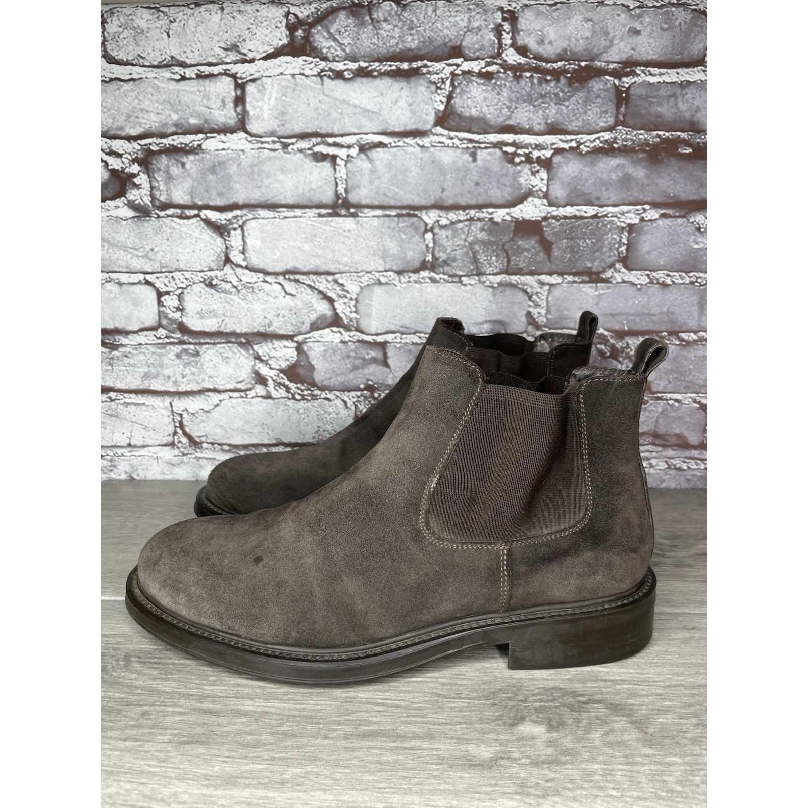Barneys New York Barneys New York Brown Suede Leather Chelsea Desert Boots Sh Size US 10.5 / EU 43-44 - 21 Thumbnail