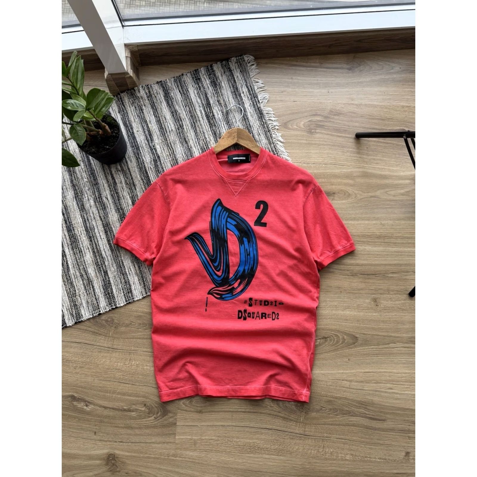 Dsquared2 VINTAGE Dsquared2 T-Shirt Mens Short Sleeve Red S Logo 90s Y2K Fashion Sports Casual Cotton Size US S / EU 44-46 / 1 - 2 Thumbnail