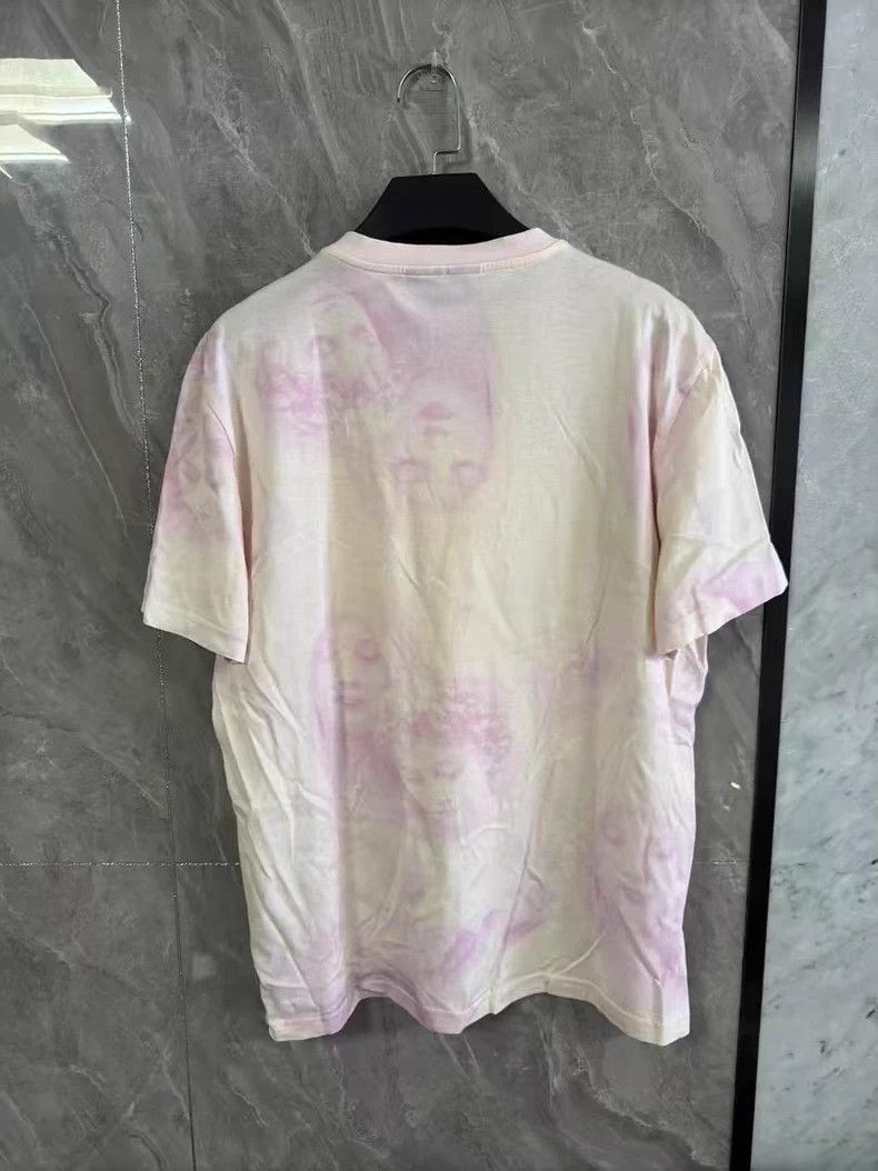 Givenchy Givenchy Full print Madonna short sleeve Size US M / EU 48-50 / 2 - 6 Thumbnail