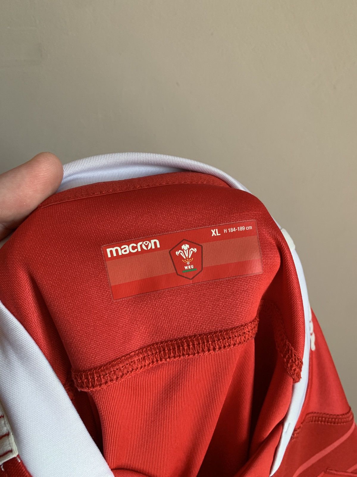 Macron Wales Home Rugby Union Shirt Macron Jersey Size XL Size US XL / EU 56 / 4 - 9 Thumbnail
