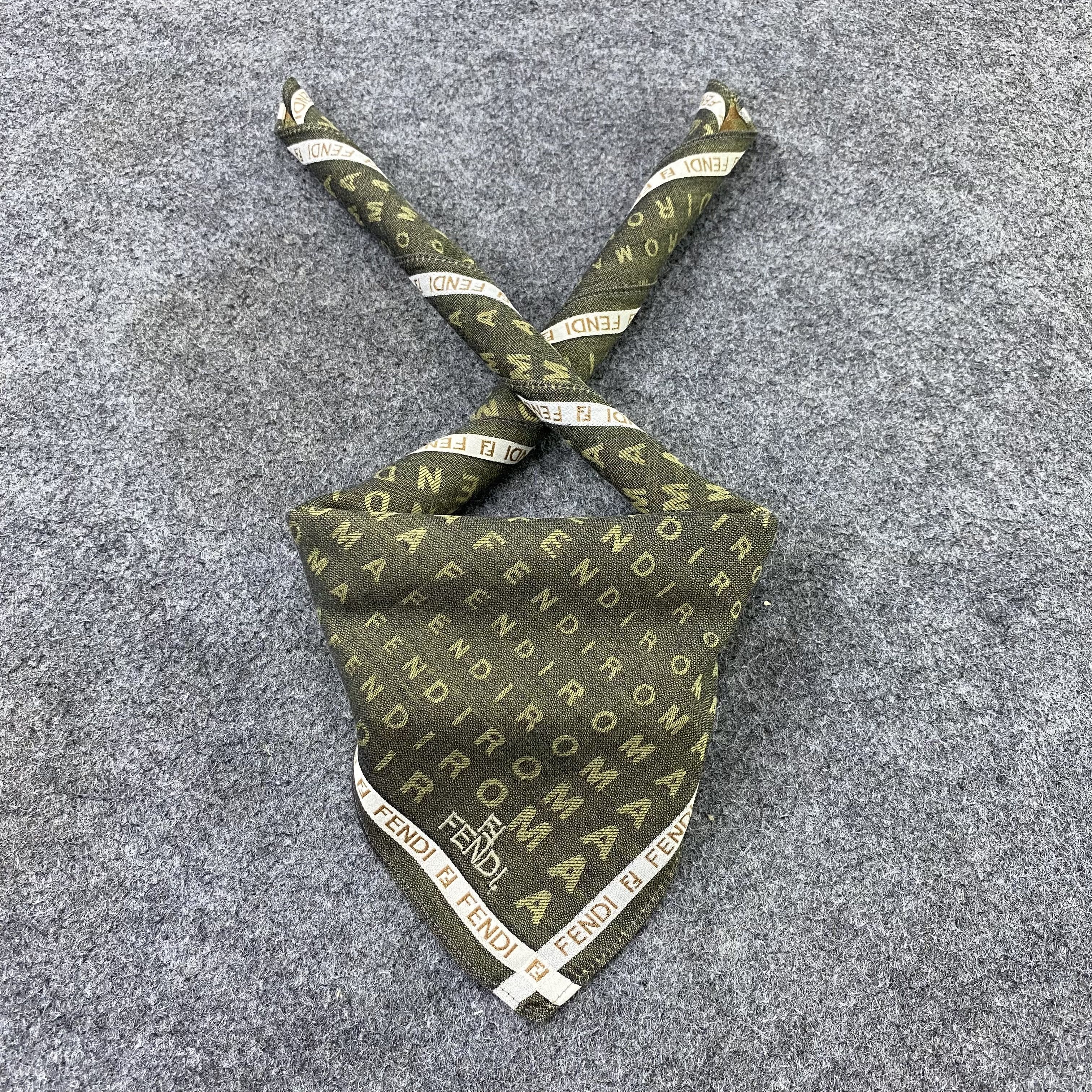Fendi Fendi Handkerchief Neckerchief Bandana-B1700 Size ONE SIZE - 2 Thumbnail