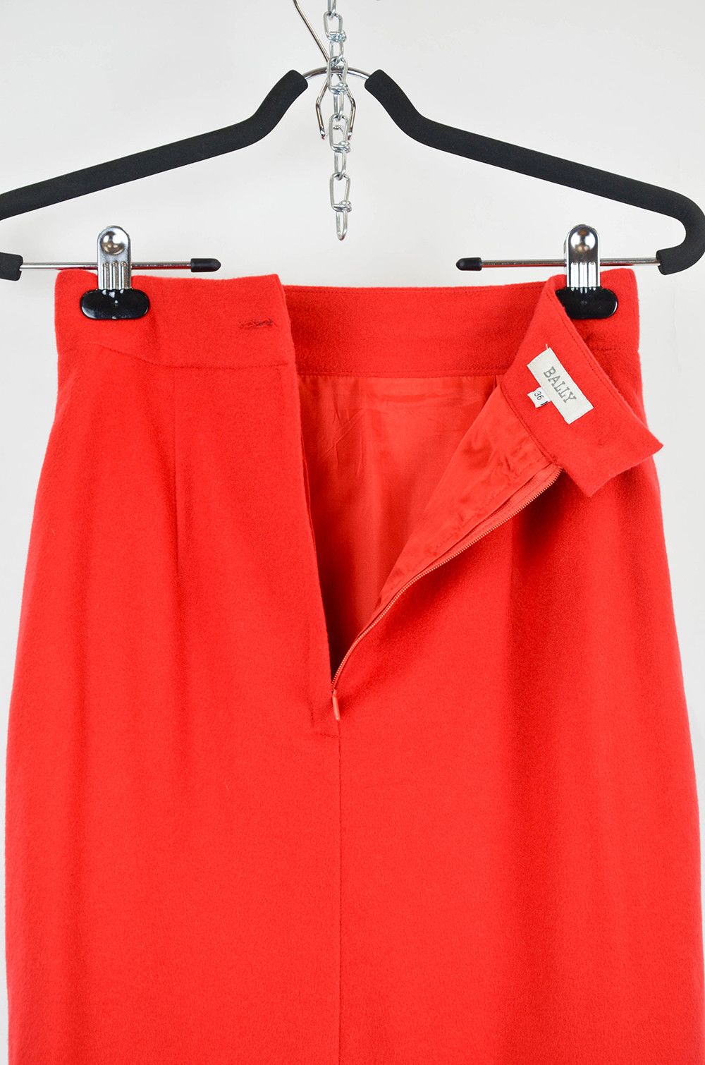Bally BALLY Red Wool Blazer & Pencil Skirt Suit Set – Size EU 36 Size S / US 4 / IT 40 - 15 Thumbnail