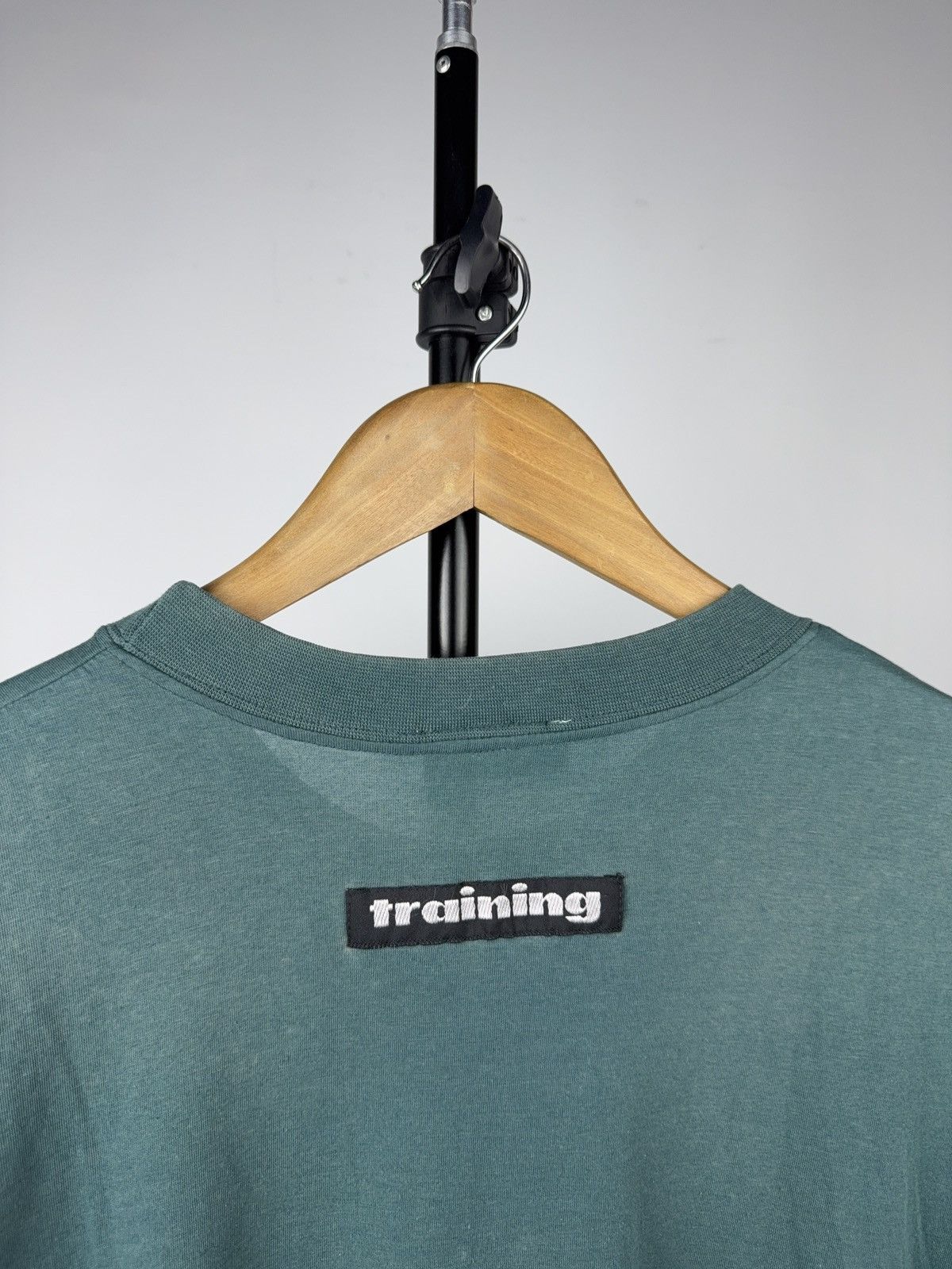 Adidas Retro Vintage 90s Adidas Training NY Phys Ed Graphic Tee Size US L / EU 52-54 / 3 - 11 Thumbnail