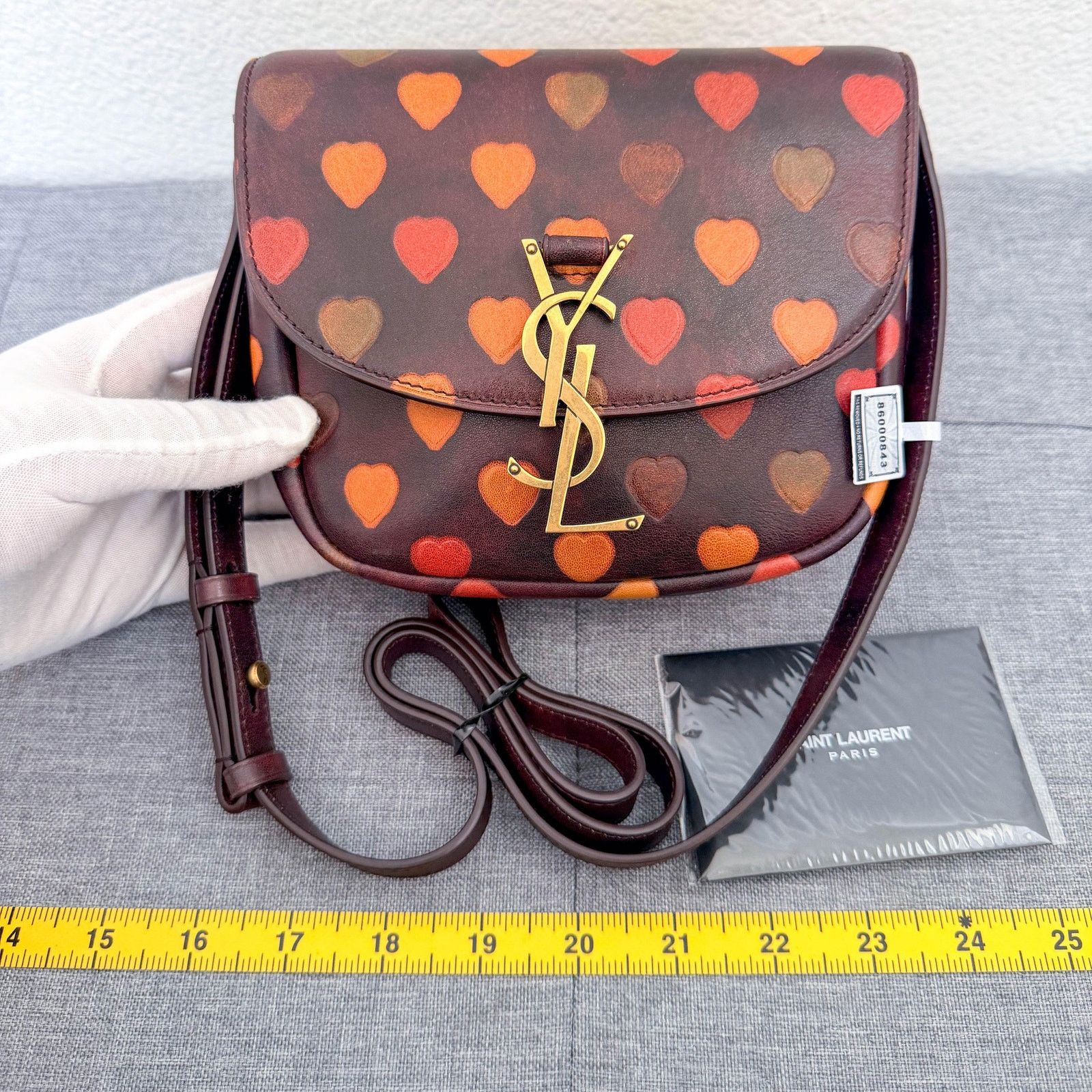Saint Laurent Paris Authentic YSL Heart Print Leather Crossbody Bag Limited Size ONE SIZE - 2 Thumbnail