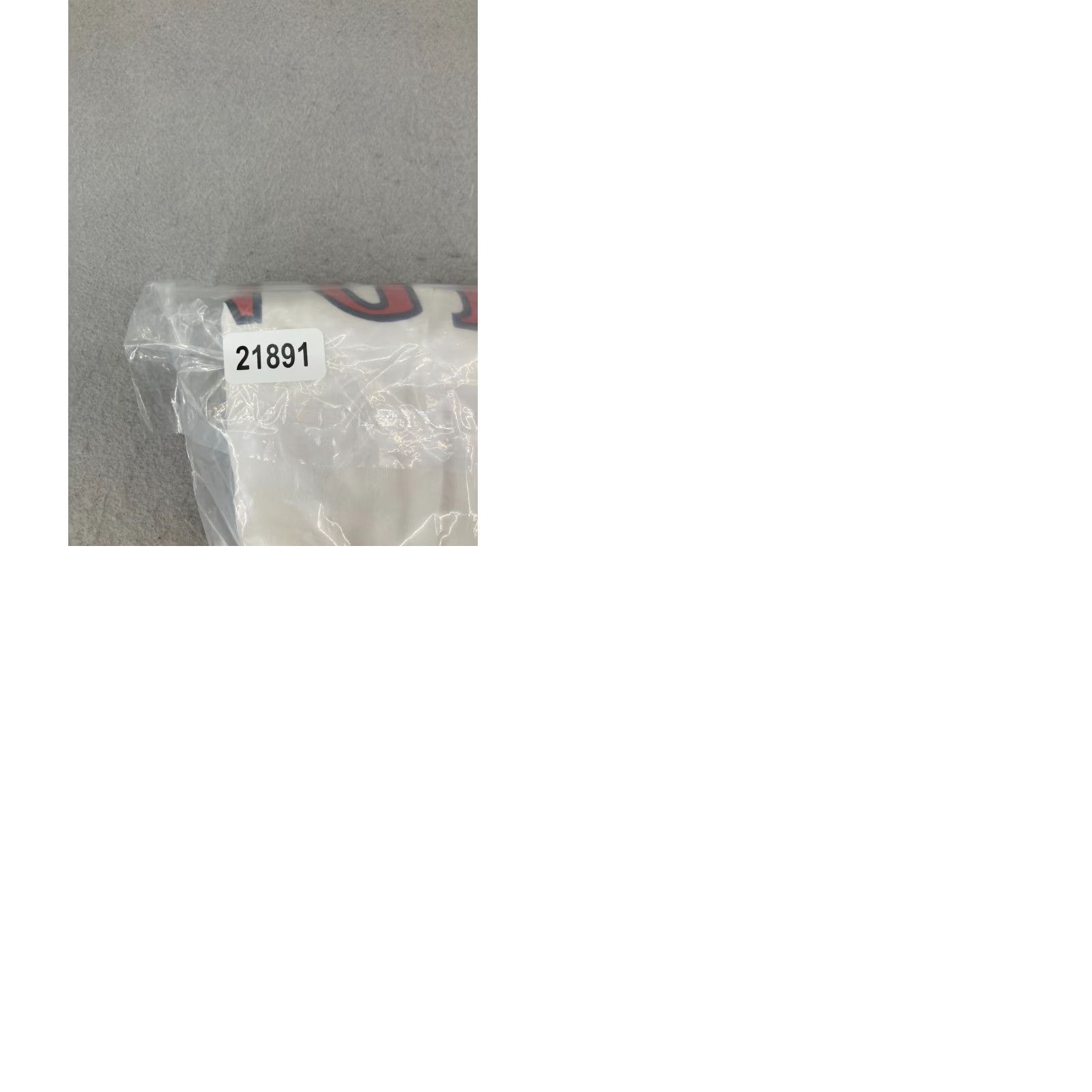 Russell Athletic Russell Athletic TShirt Womens Medium White USA Made V Neck Size M / US 6-8 / IT 42-44 - 10 Thumbnail