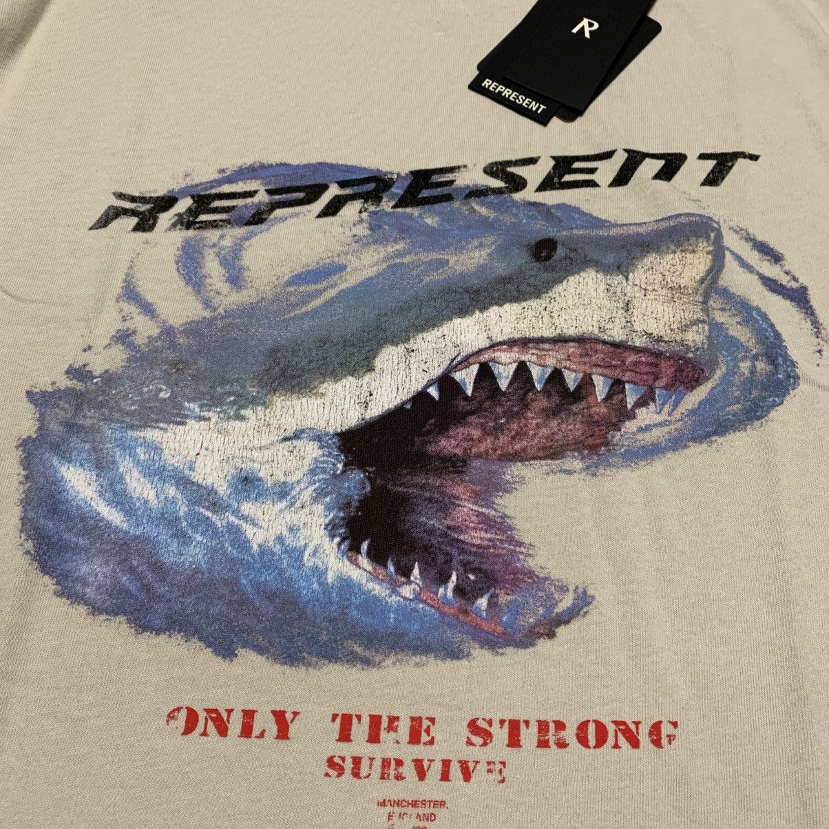 Represent Clo. Represent Medium Only The Strong Survive Vintage White Tee Size US M / EU 48-50 / 2 - 3 Thumbnail