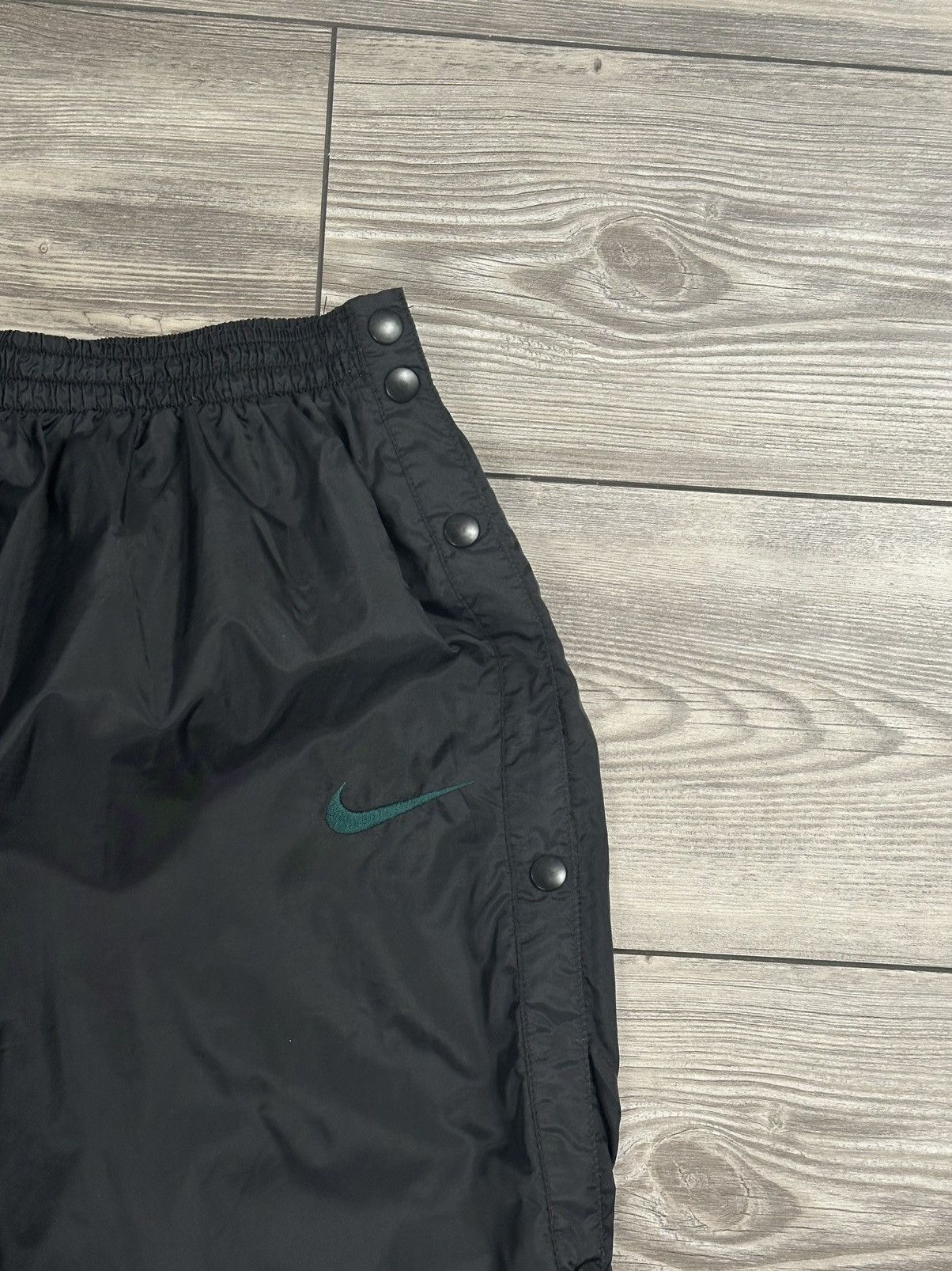 Nike Vintage 90’s Nike Nylon Tear Away Pants Size US 27 - 3 Thumbnail
