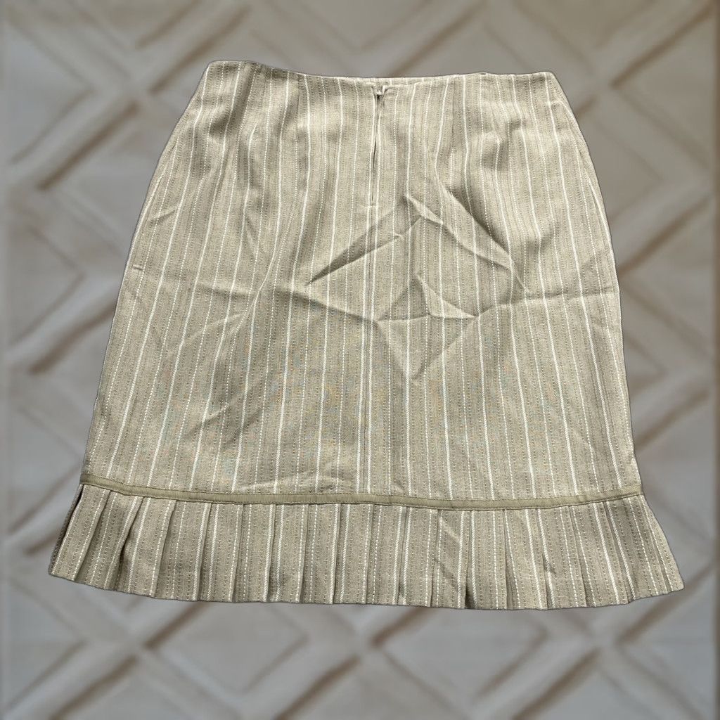 Vintage Unbranded Skirt Women 14 Brown Striped Knee Length Pleated Bow Back Zip Workwear Size 36" / US 14 / IT 50 - 1 Thumbnail