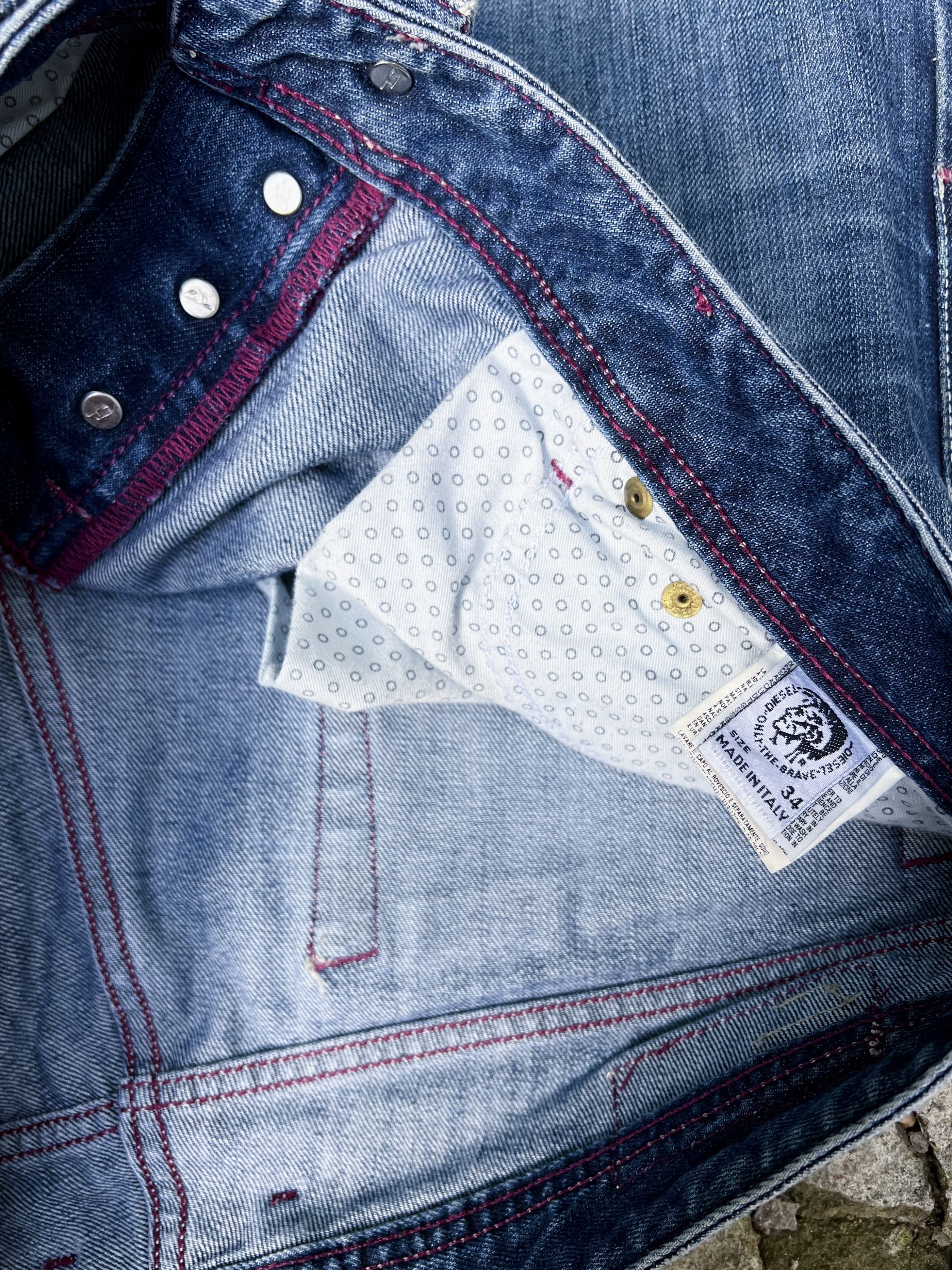 Diesel Y2K Diesel Flared Distressed Emdroidery Denim Jeans Size US 33 - 14 Thumbnail