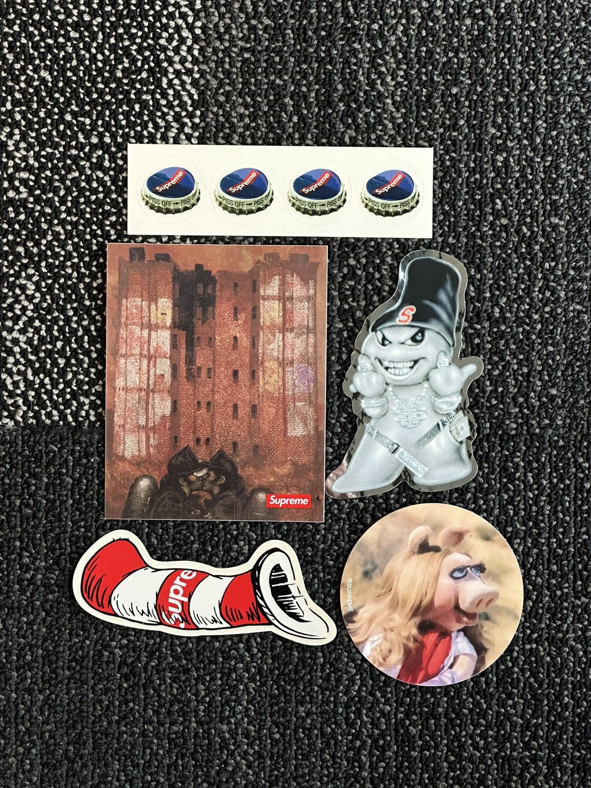 Supreme 5x Supreme Stickers Lot Size ONE SIZE - 1 Preview