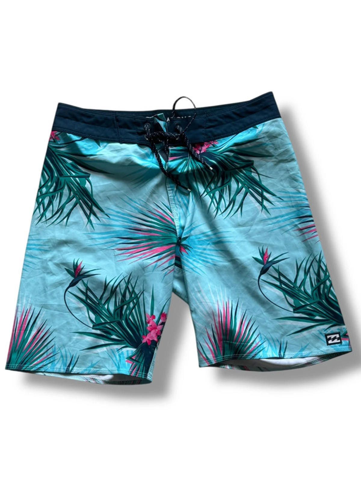 Billabong Billabong Boardwalk Swim Shorts Waist 28 Same Day Postage Size US 30 / EU 46 - 2 Thumbnail