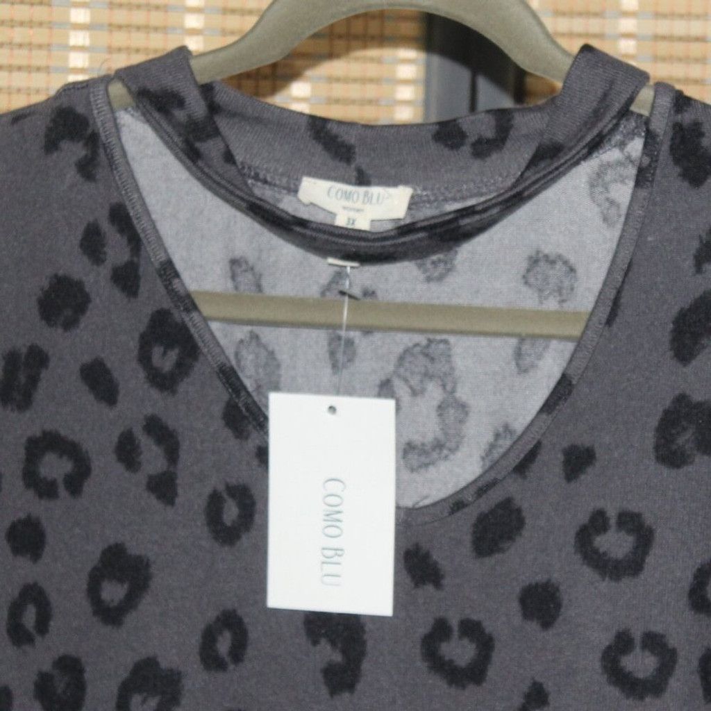 Other Como Blue Gray & Black Cheetah Print Keyhole Cut Sweater Size 3XL / US 20-22 - 2 Thumbnail