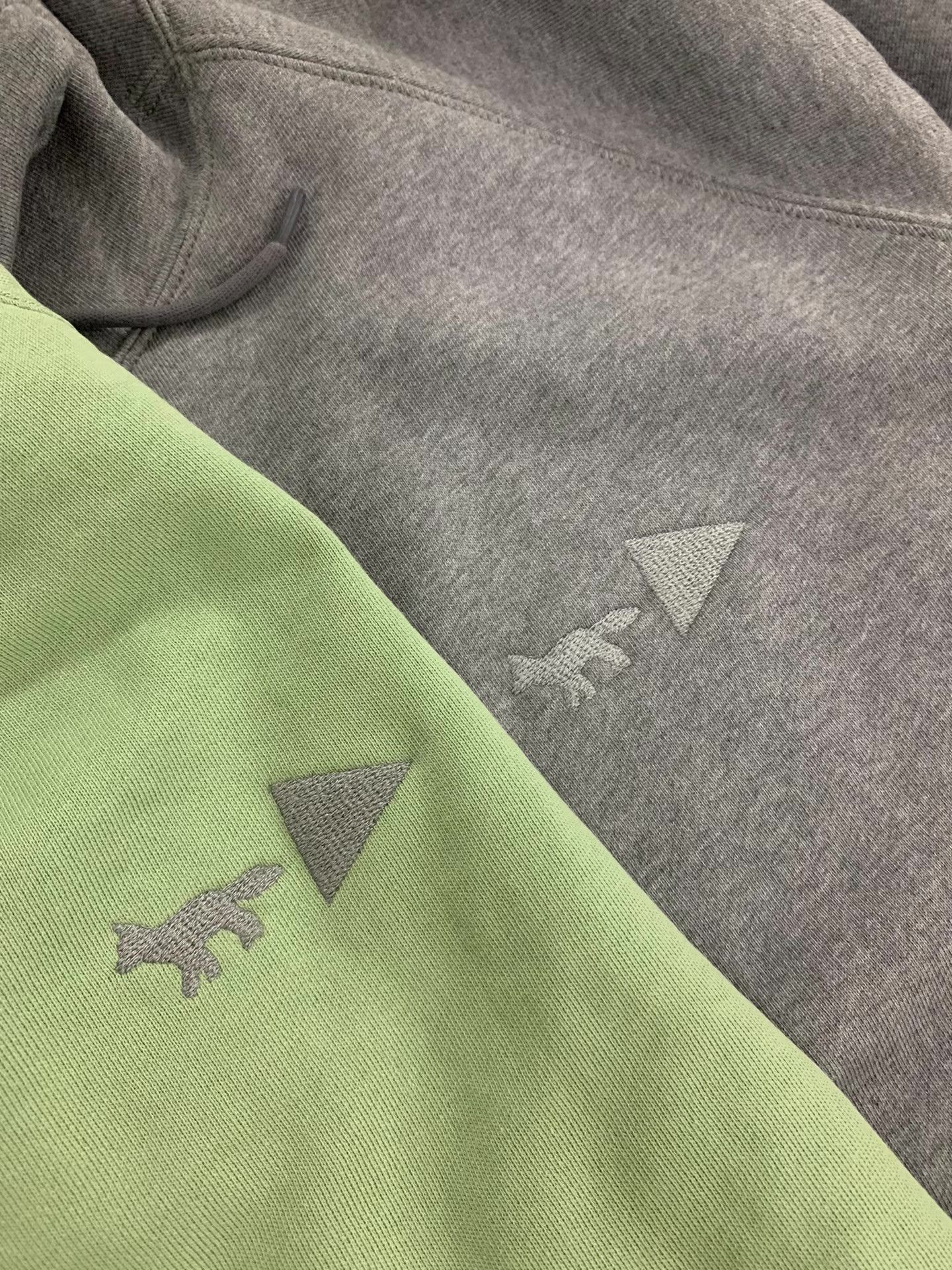 And Wander MAISON KITSUNÉ × and wander Dry Cotton Sweatshirt Ｑ22 Size US M / EU 48-50 / 2 - 8 Thumbnail