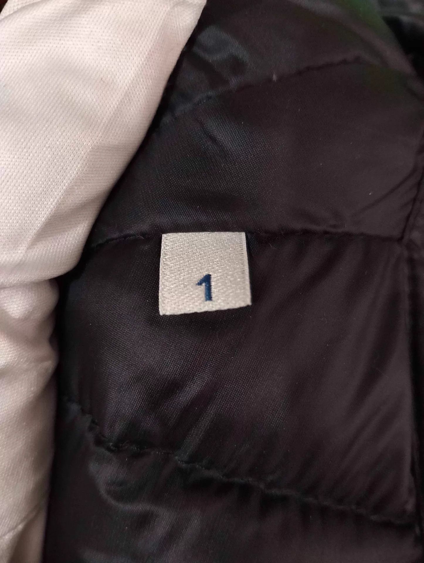 Moncler Moncler Stand Collar Logo Short Puffer Jacket 1 Size S / US 4 / IT 40 - 6 Thumbnail