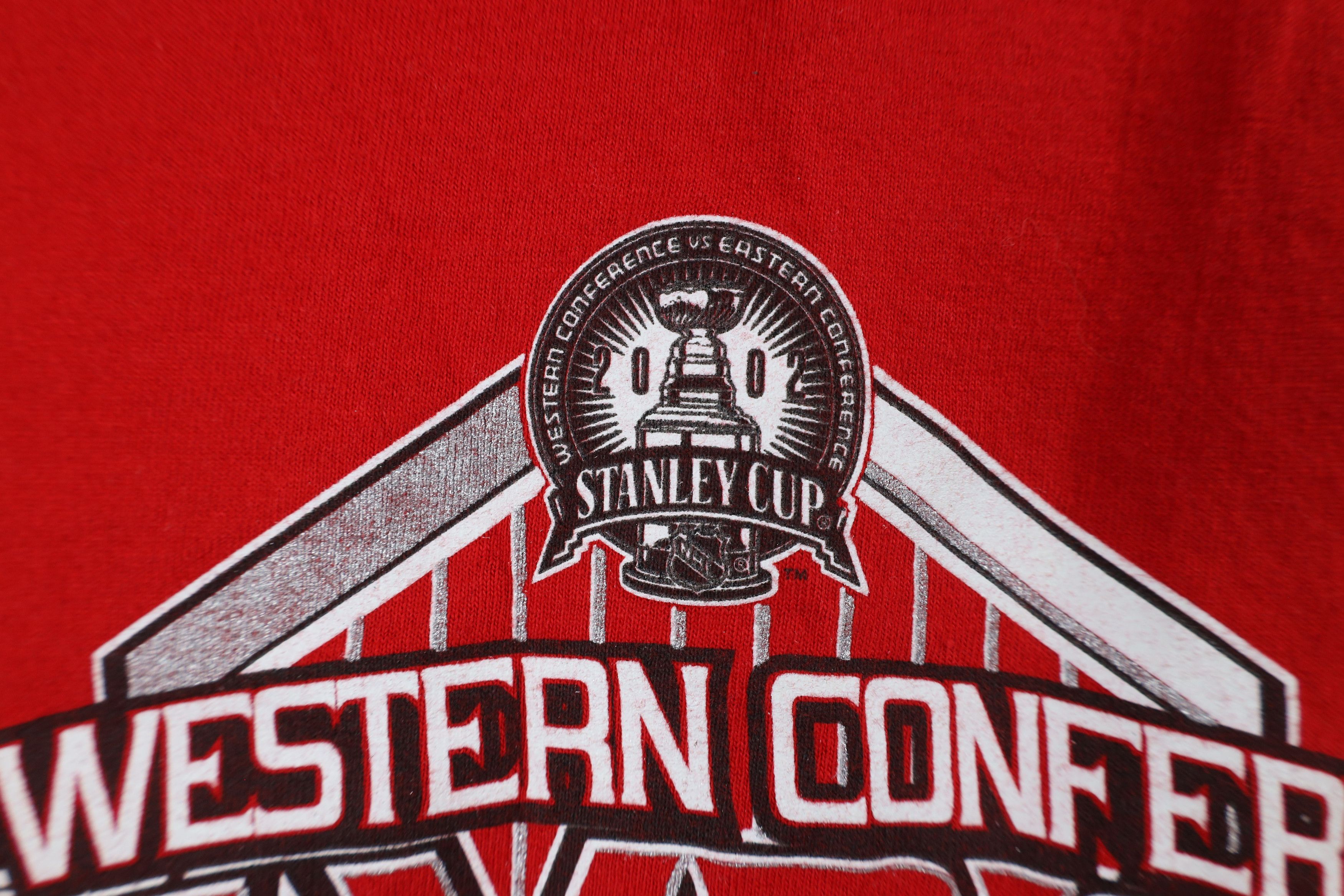 Vintage Vintage Conference Champs Detroit Red Wings Hockey T-Shirt Size US XL / EU 56 / 4 - 5 Thumbnail