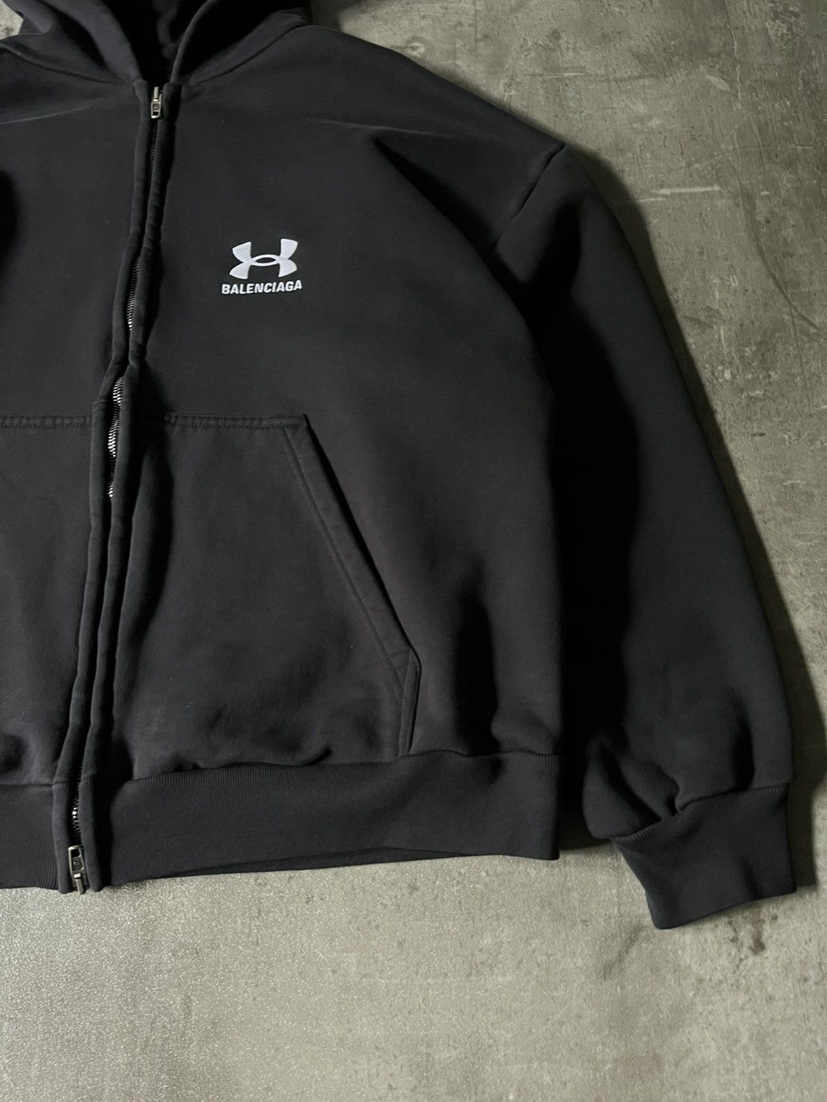 Balenciaga × Under Armour Balenciaga x Under Armour zip up black hoodie Size US S / EU 44-46 / 1 - 3 Thumbnail