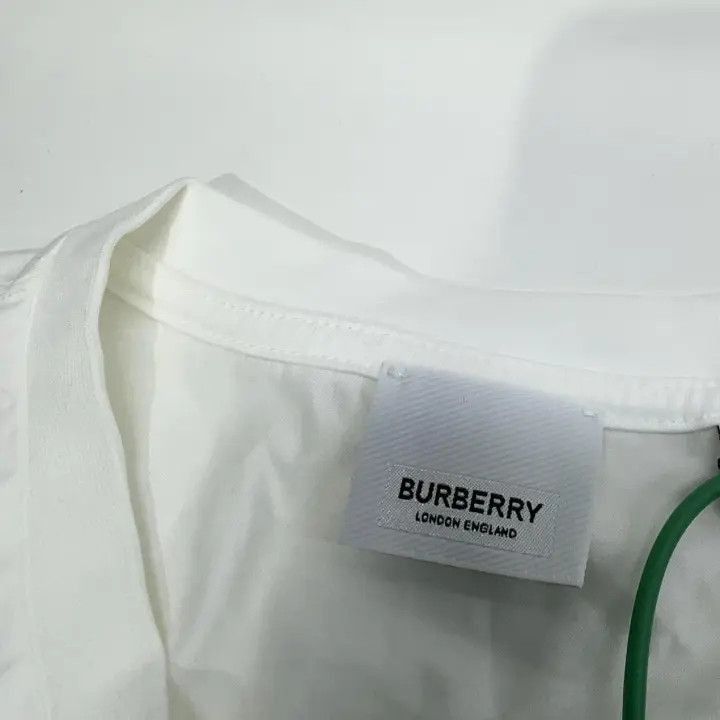 Burberry Burberry Burberry Logo Print Casual T-Shirt for Men-2507 Size US L / EU 52-54 / 3 - 4 Thumbnail