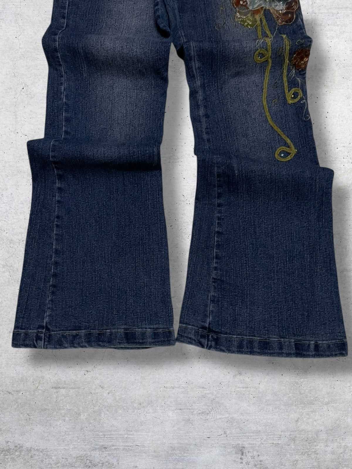 Tornado Mart VINTAGE 90S JAPAN BUTTERY NEPHENTES STYLE EMRBROIDERED FLARE Size US 30 / EU 46 - 3 Thumbnail