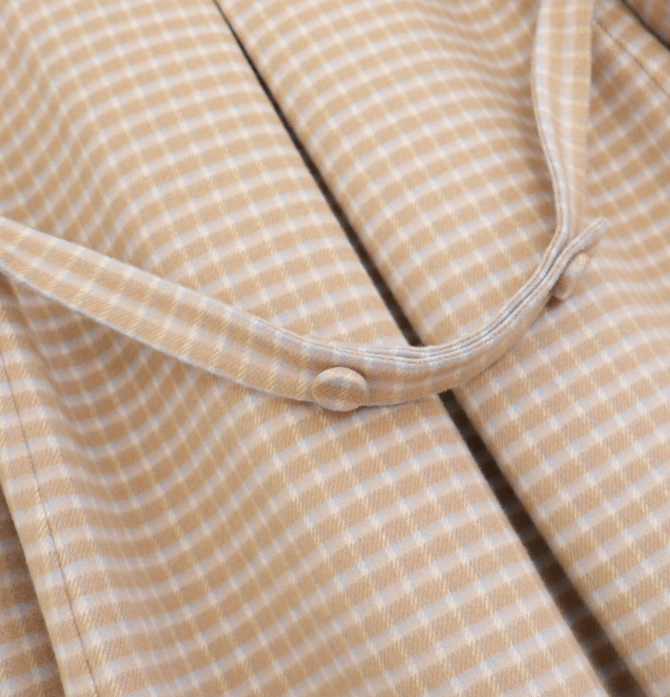 Prada Prada Fall 2015 Checked Wool Coat With Fur Collar Size M / US 6-8 / IT 42-44 - 6 Thumbnail