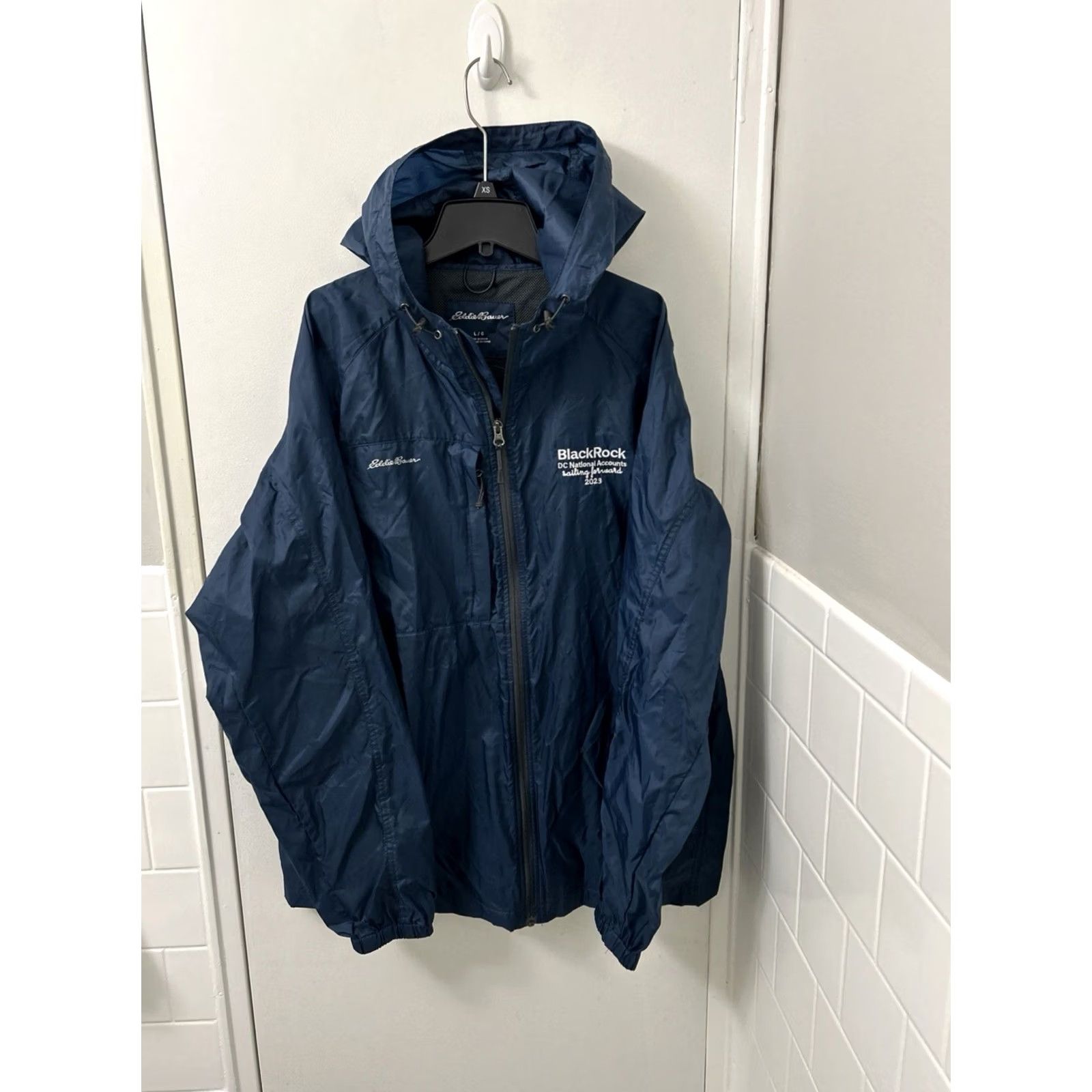 Eddie Bauer Eddie Bauer Rain Jacket Mens L Blue Lightweight Full Zip YKK Pockets Hooded Size US L / EU 52-54 / 3 - 2 Thumbnail