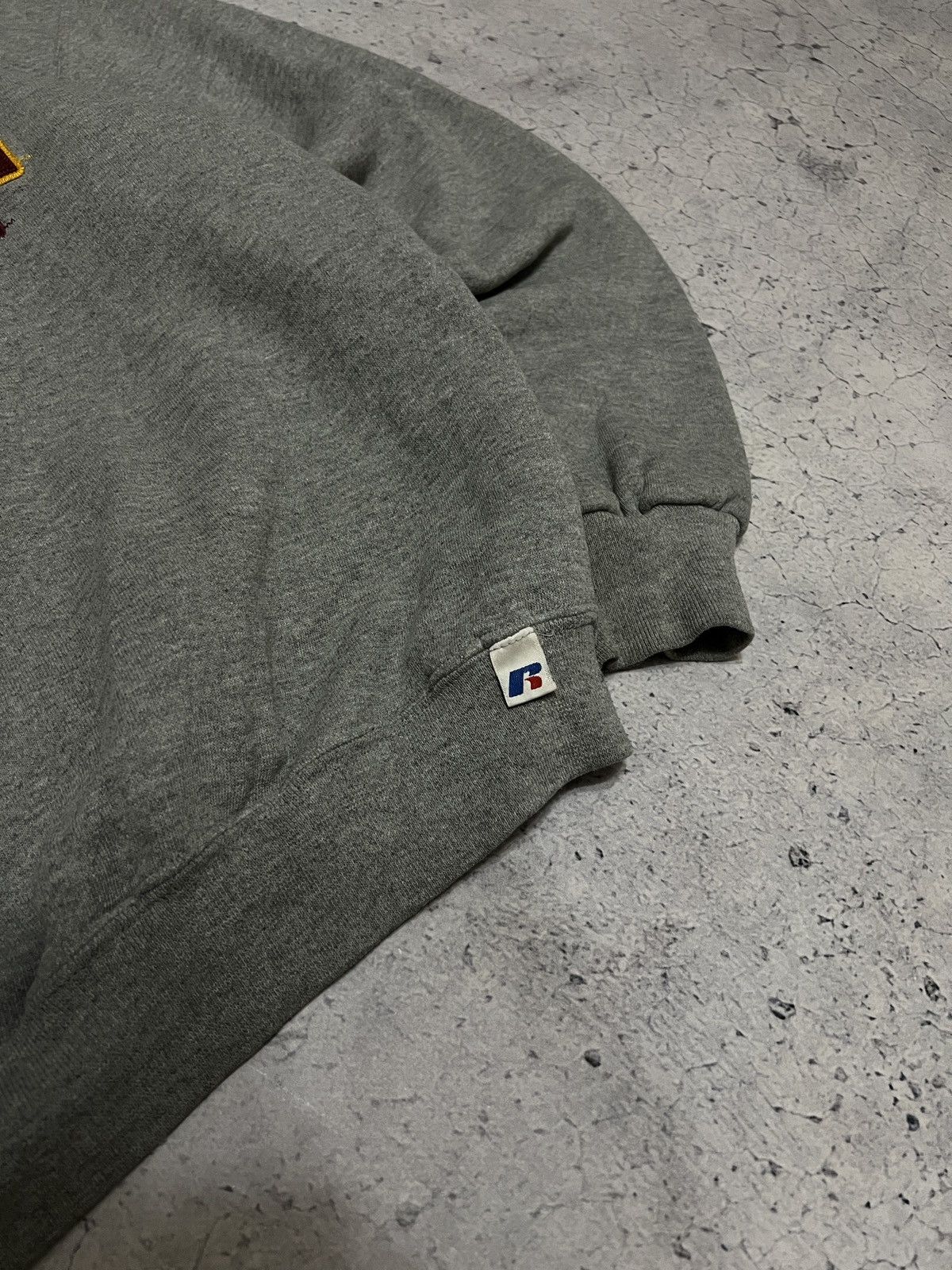Russell Athletic × Vintage Vintage Russell Athletic Boxy fit Sweatshirt “MINNESOTA” Size US L / EU 52-54 / 3 - 5 Thumbnail