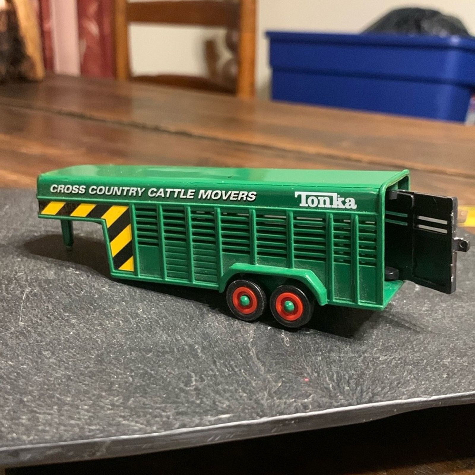 Vintage Maisto Tonka Hasbro 2001 cross country cattle mover trailer Size ONE SIZE - 1 Thumbnail