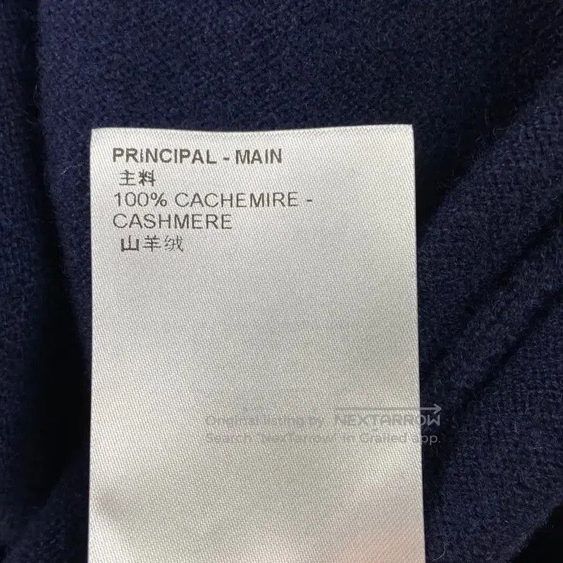 Louis Vuitton Louis Vuitton Navy Cashmere Knit Sweater . Size M / US 6-8 / IT 42-44 - 7 Thumbnail