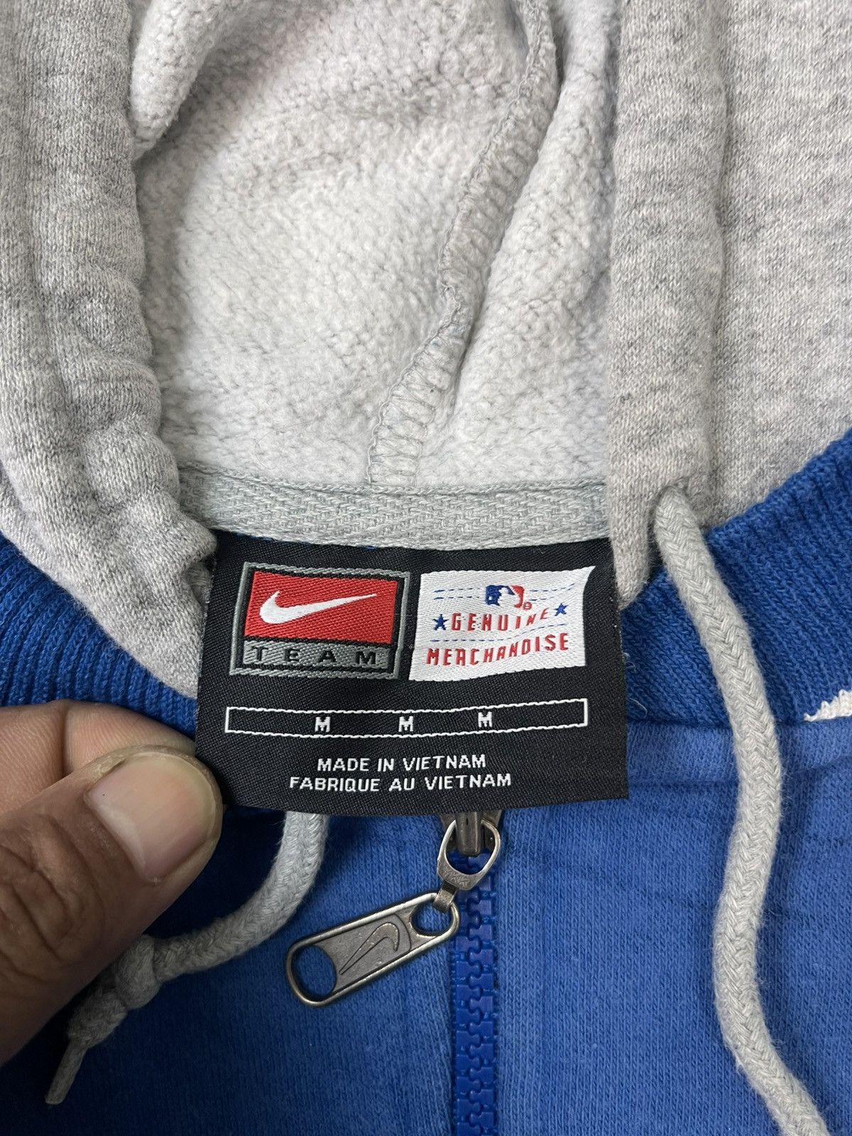 Nike Vintage Nike LA Dodgers Hoodie Streetwear Size US M / EU 48-50 / 2 - 7 Thumbnail