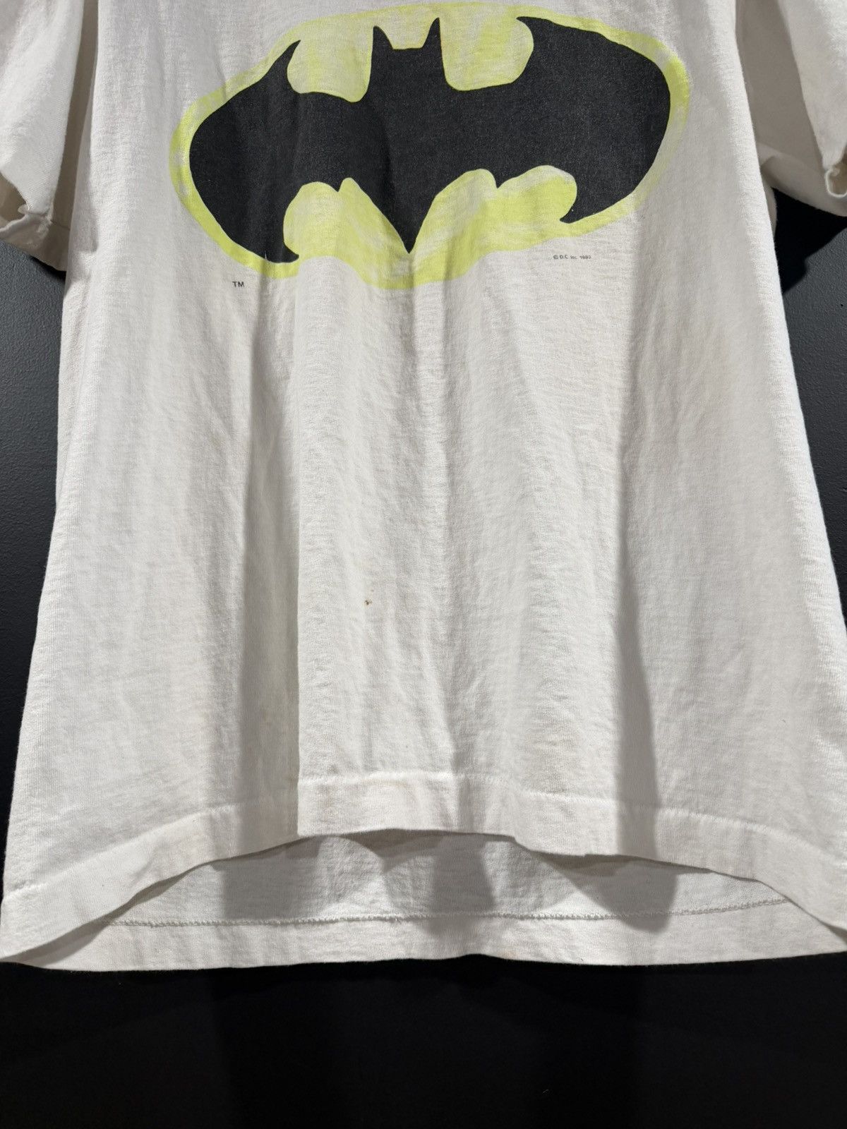 DC Comics 1982 Vintage Batman DC Comics Single Stitch Grunge Tee L Size US L / EU 52-54 / 3 - 5 Thumbnail
