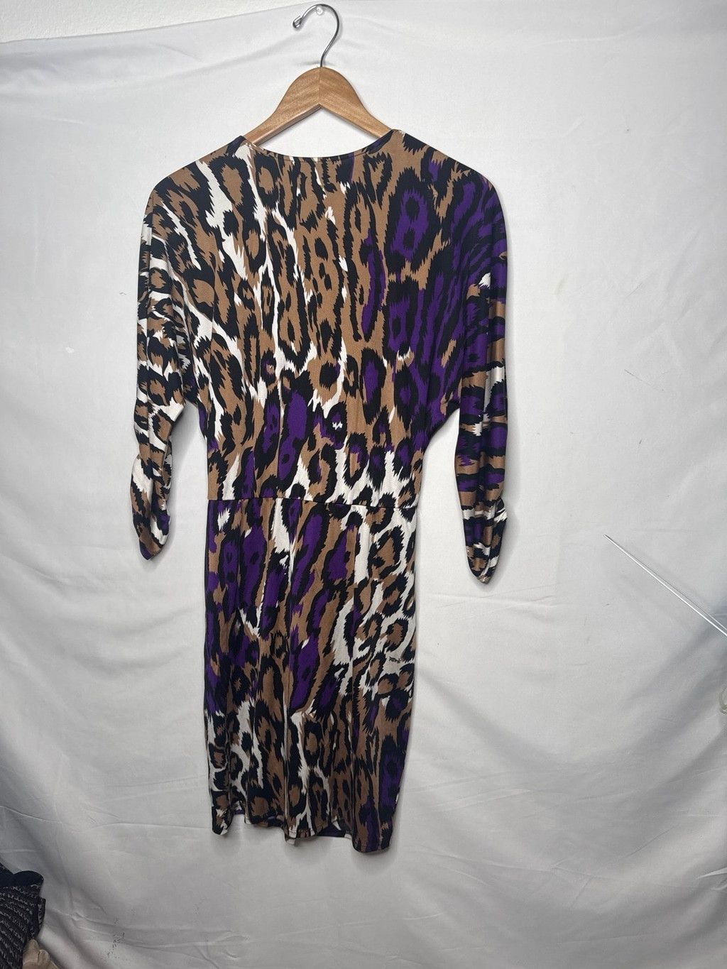 Other Hale Bob 100% SILK animal print v-neck chest dress sz Small Size S / US 4 / IT 40 - 6 Thumbnail