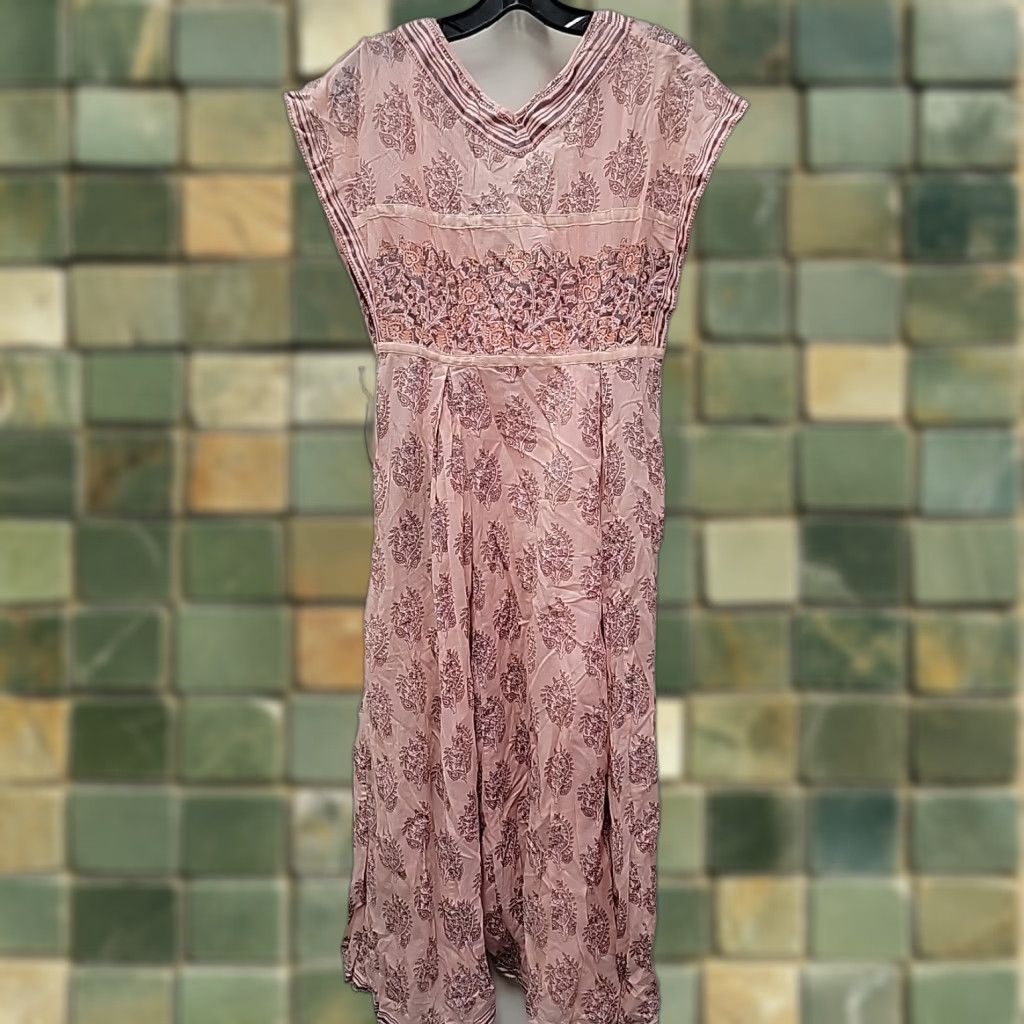 Free People NWT Free People Dress Womens Medium Floral Sleeveless Y2k Sundress Smocked Pink Cotton Long Sleeve? Size M / US 6-8 / IT 42-44 - 1 Thumbnail