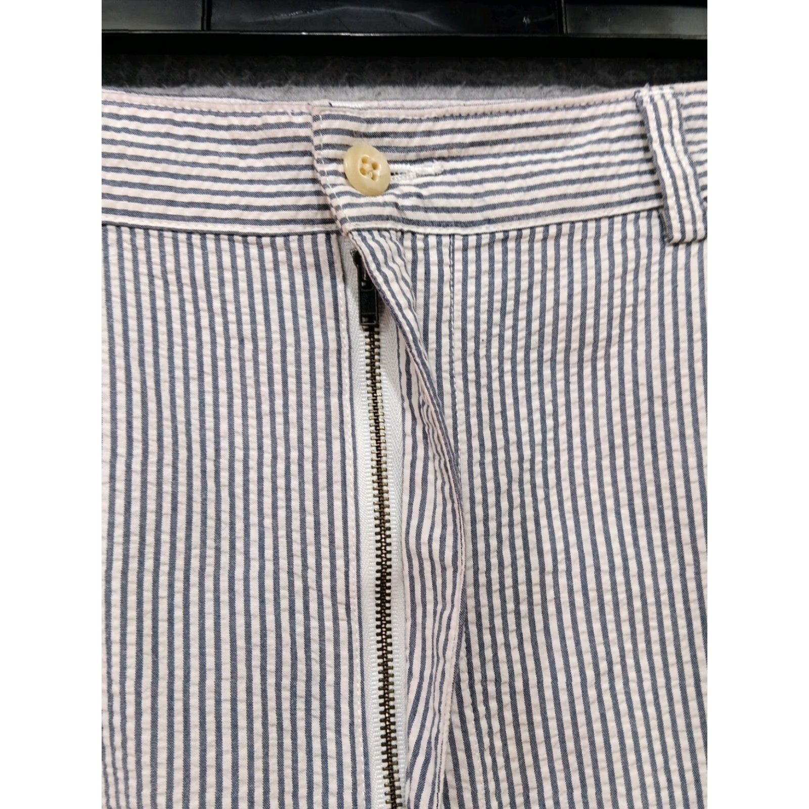 Polo Ralph Lauren VINTAGE Polo Ralph Lauren Shorts Mens Size 40 Blue White Striped Seersucker Golf GUC Size US L / EU 52-54 / 3 - 3 Thumbnail