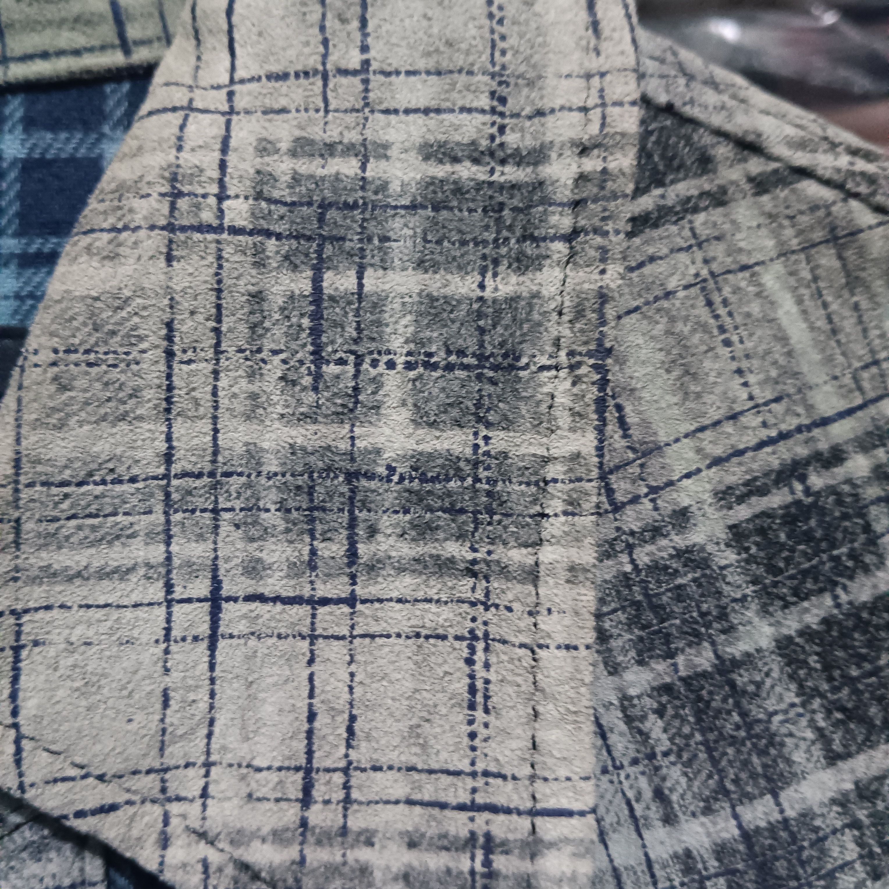 Isamu Katayama Backlash Isamu Katayama backlash pig skin shirt button-ups Size US M / EU 48-50 / 2 - 4 Thumbnail