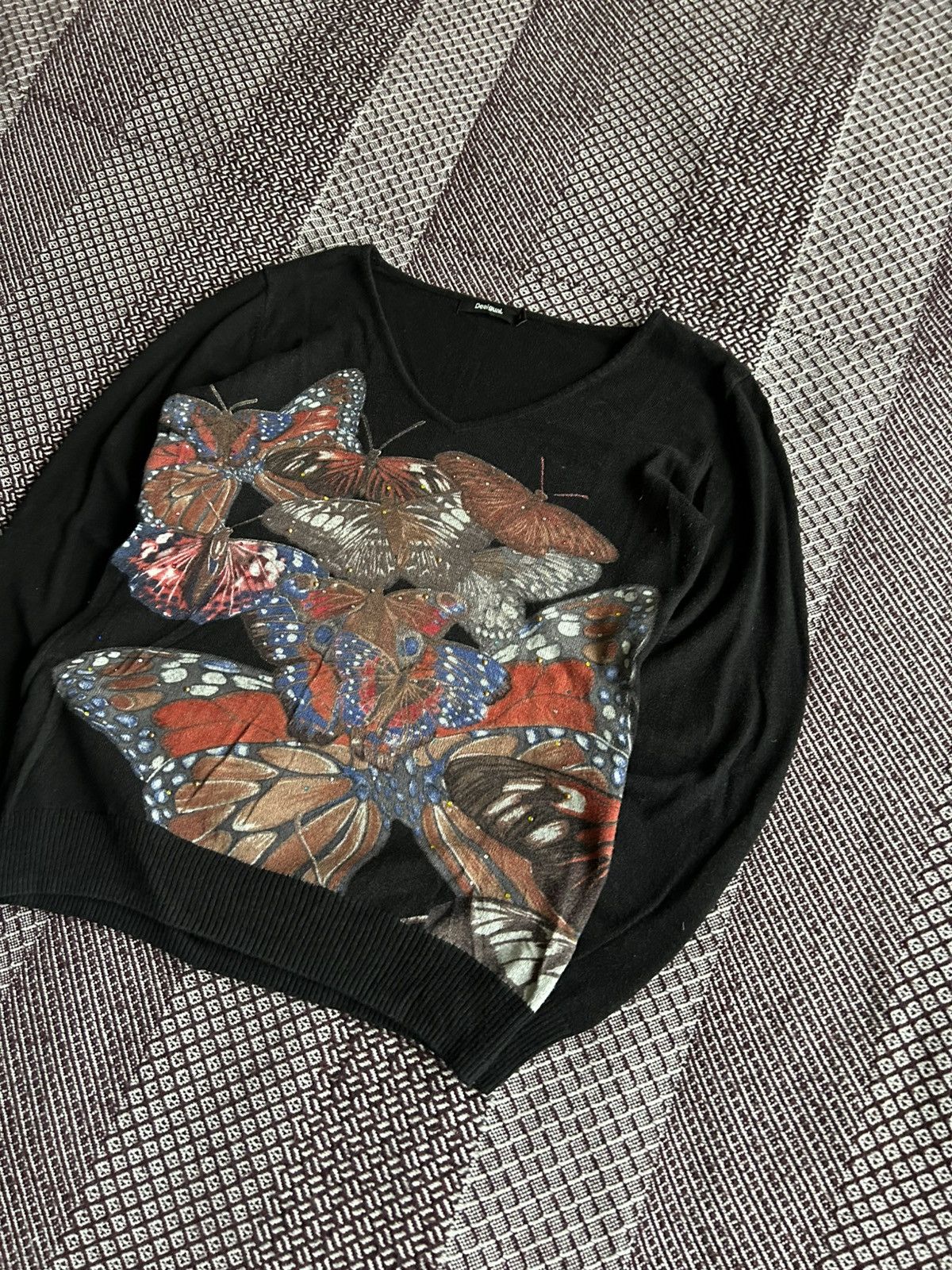 Desigual Desigual butterfly avantgarde women Long Sleeve T-shirt Sz M Size M / US 6-8 / IT 42-44 - 2 Thumbnail
