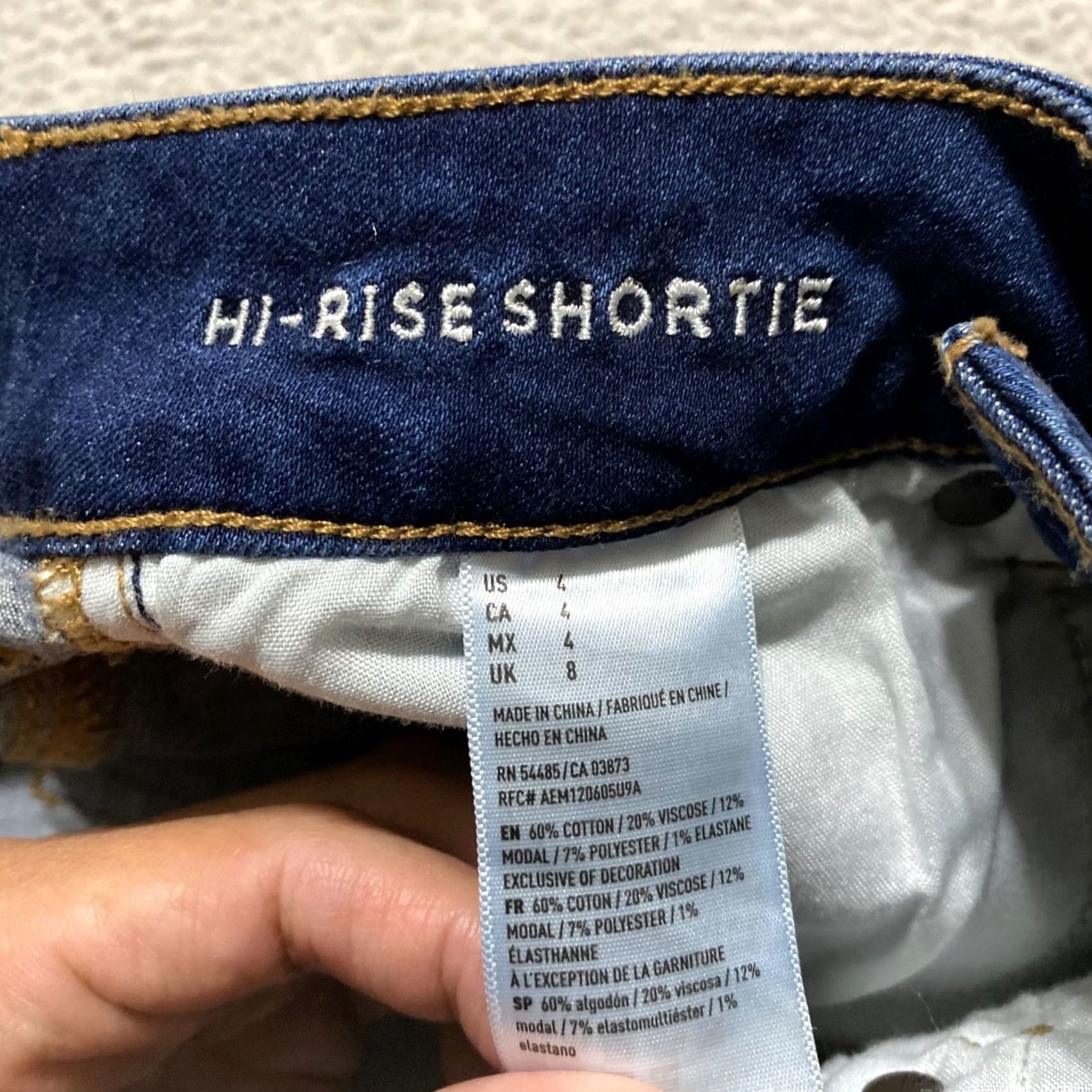 American Eagle Outfitters American Eagle Outfitters Shorts Jeans Blue Dark Wash Cut-Off 4 Womens Vintage No Rise Mid 8.5-10.5 in 5-Pocket Denim Stretch) Size 27" / US 4 / IT 40 - 4 Thumbnail