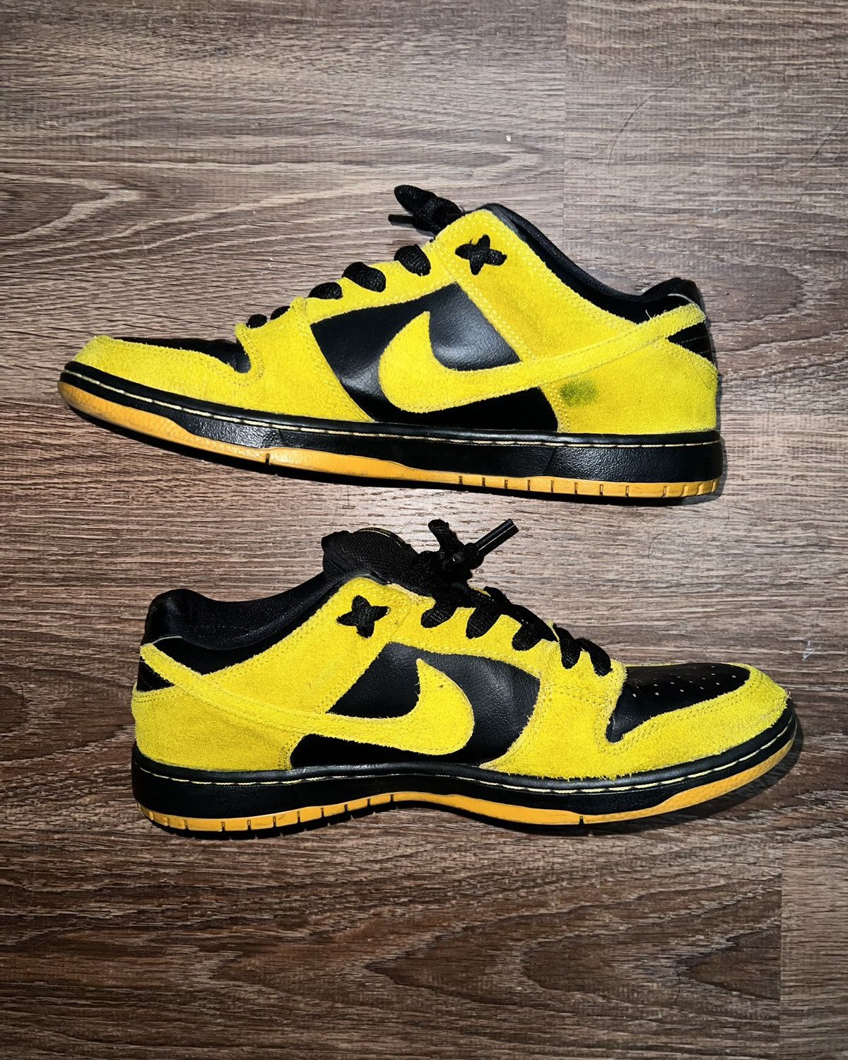 Nike × Vintage Nike SB Dunk Low Iowa Size US 9.5 / EU 42-43 - 2 Thumbnail