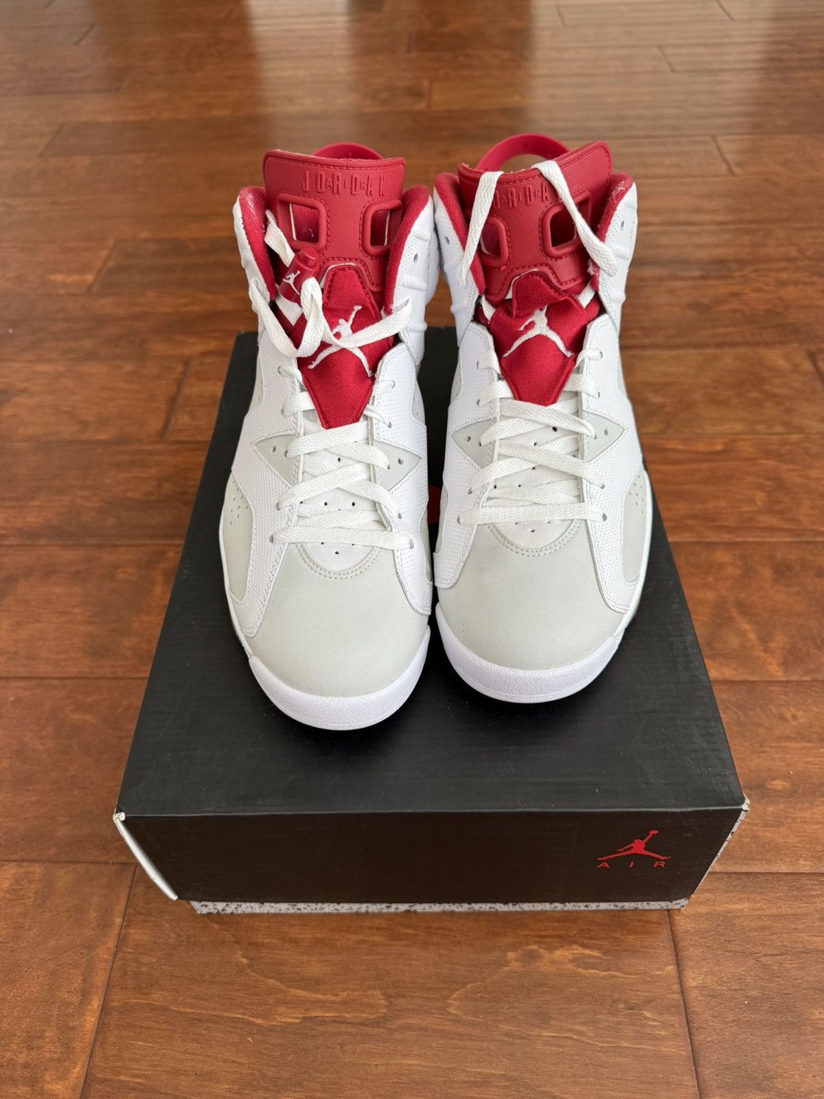 Jordan Brand × Nike Jordan 6 “Alternate Hare” Size US 11 / EU 44 - 2 Thumbnail