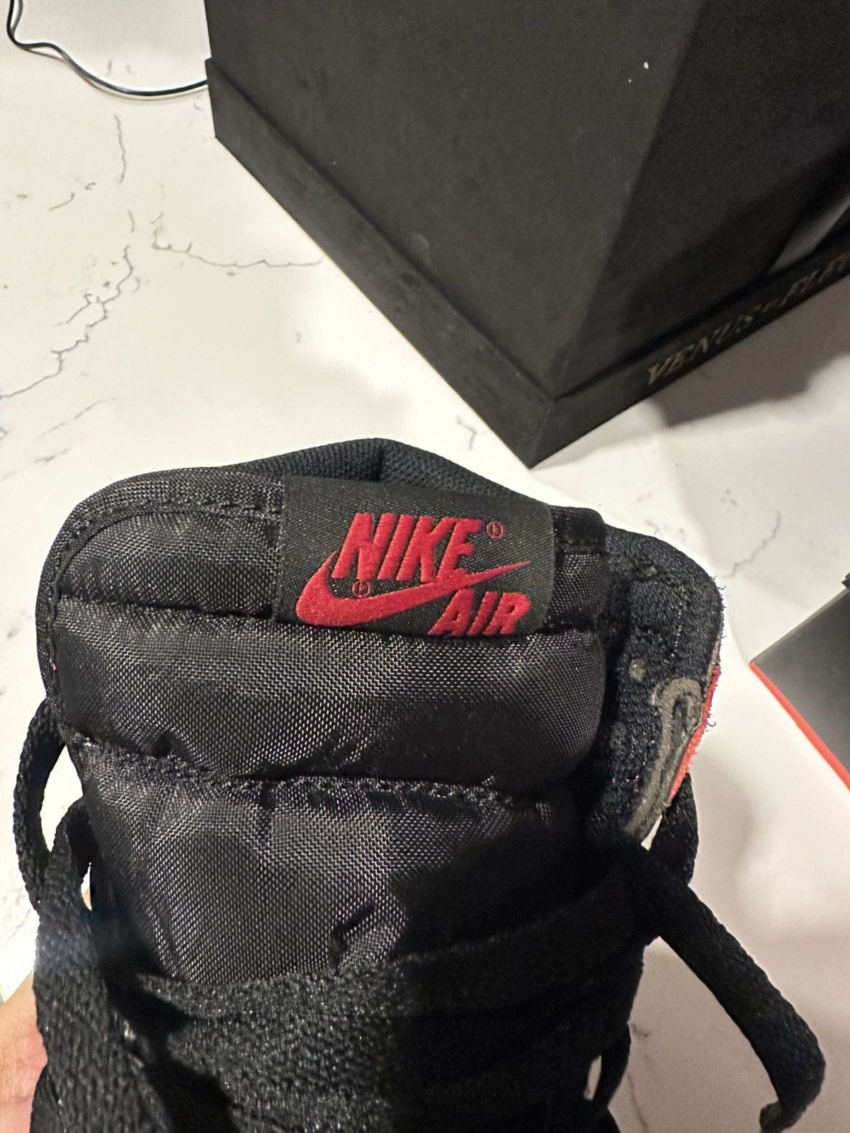 Nike Nike Air Jordan 1 Retro High Black Red Sneakers Size US 7 / EU 40 - 12 Thumbnail