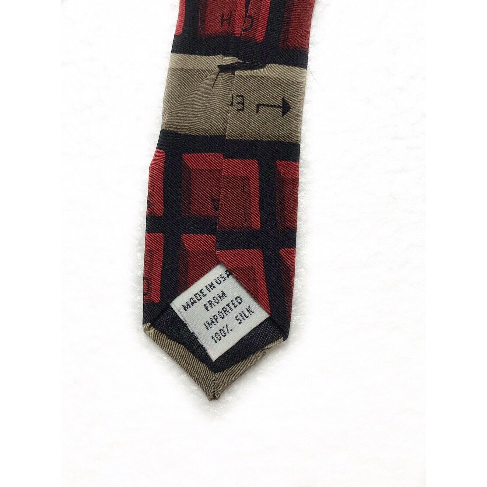Vicky Davis Vicky Davis All Keyed Up Computer Keyboard 100% Silk Necktie Size ONE SIZE - 4 Thumbnail