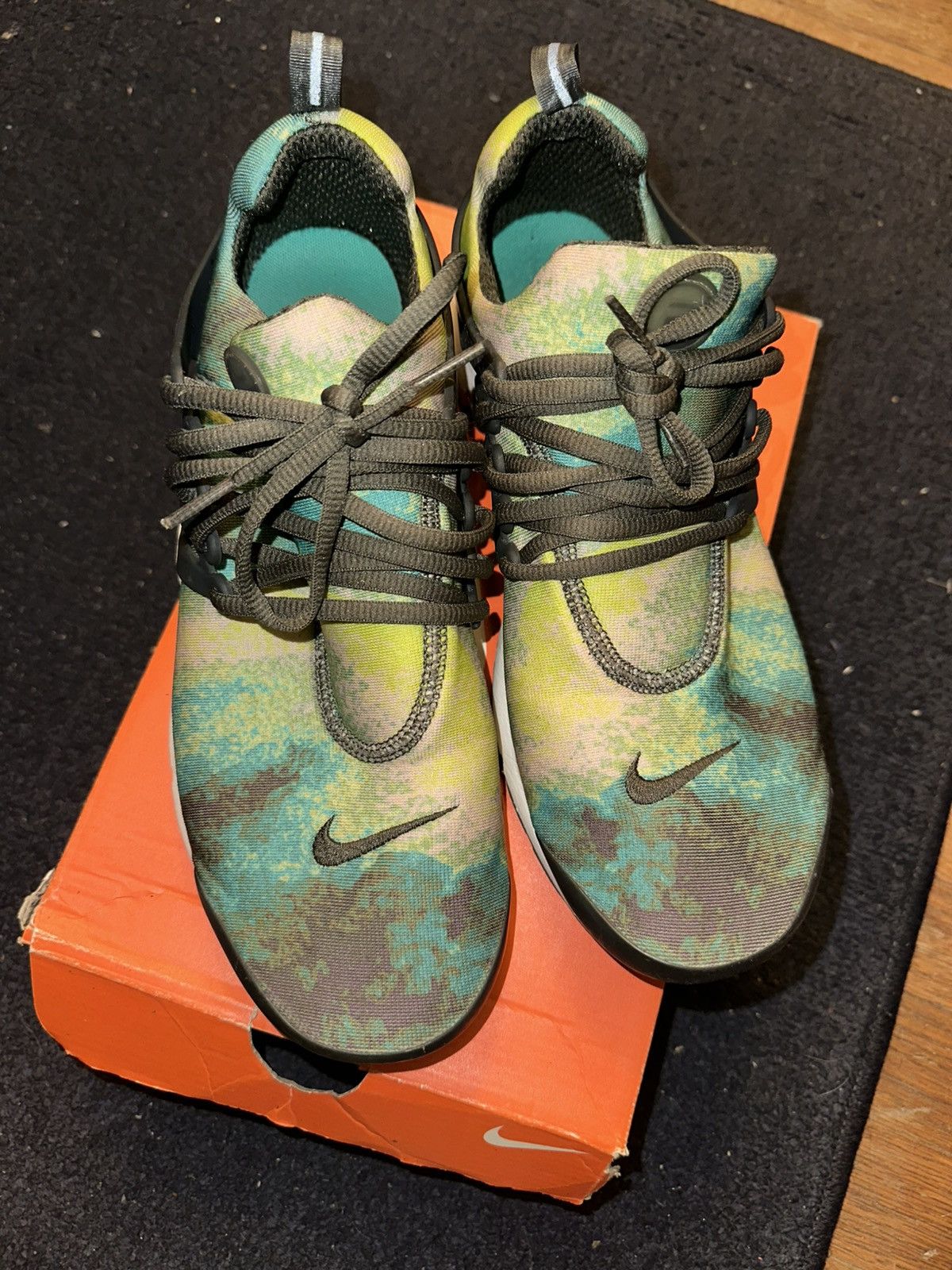 Nike Nike Air Presto Size US 10 / EU 43 - 3 Thumbnail