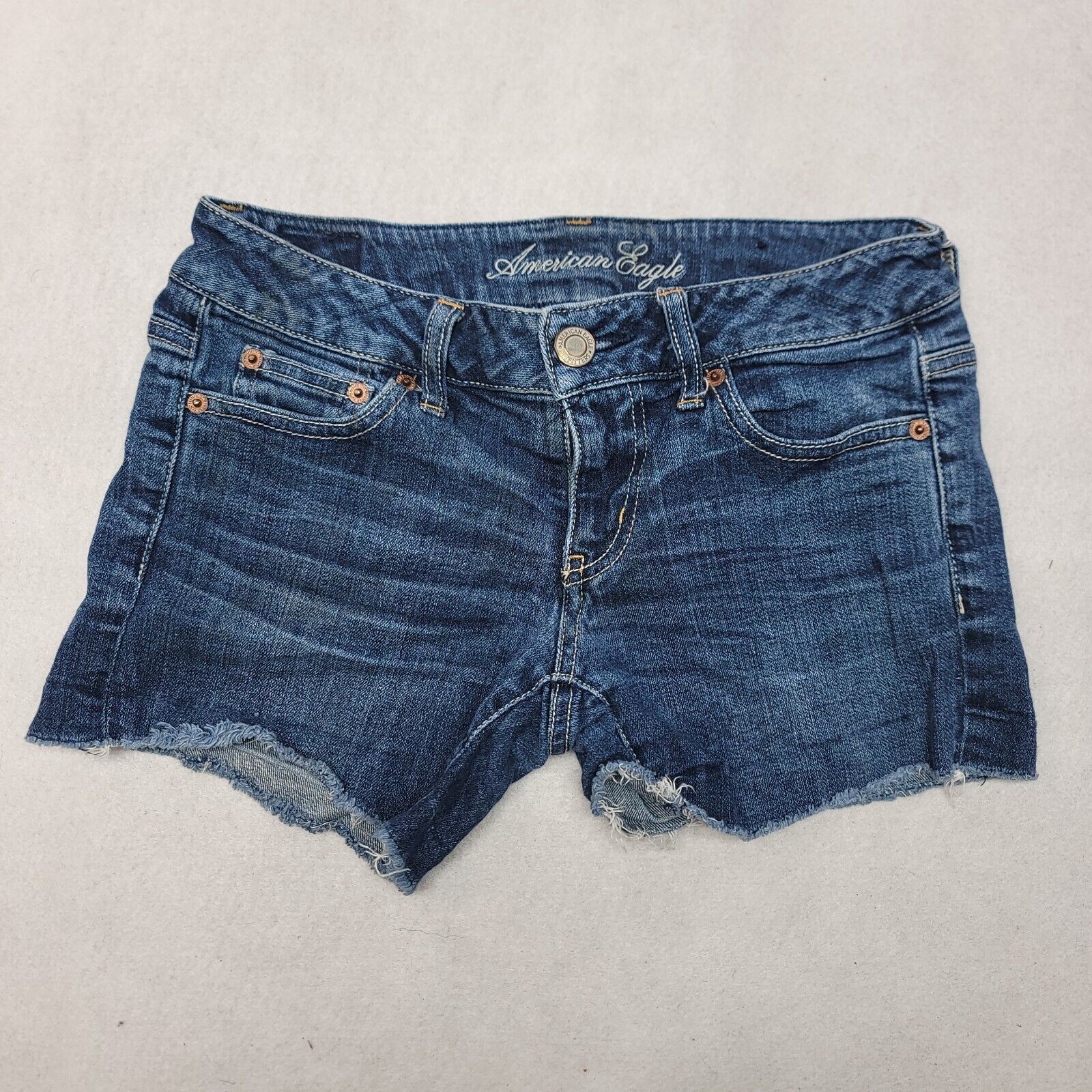 American Eagle Outfitters American Eagle Casual Denim Jean Shorts Womens Size 2 Blue Size 26" / US 2 / IT 38 - 1 Thumbnail