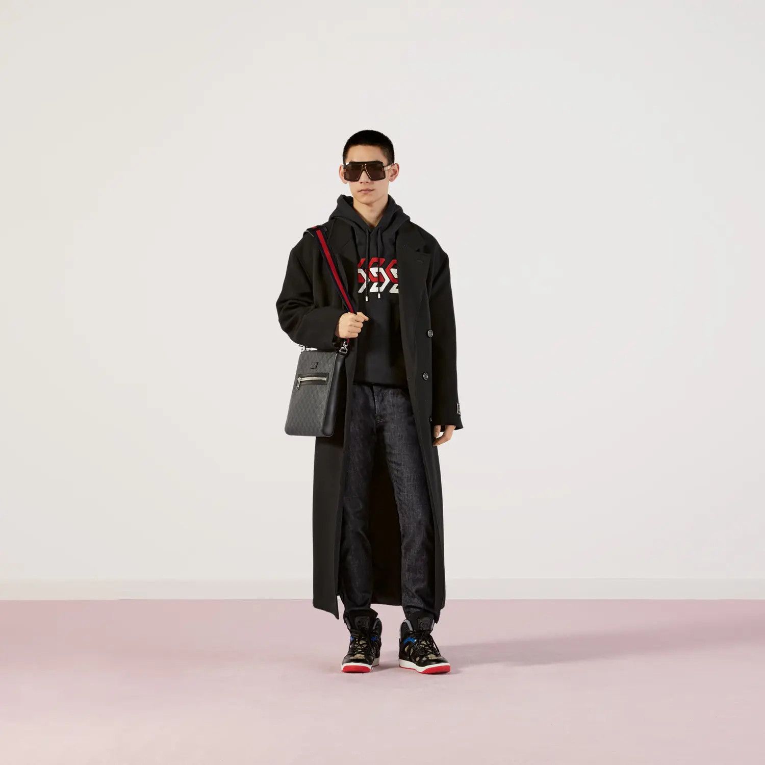 Gucci o1mt1gz0725 Tapered Washed Jeans in Navy Size US 42 / EU 58 - 8 Thumbnail