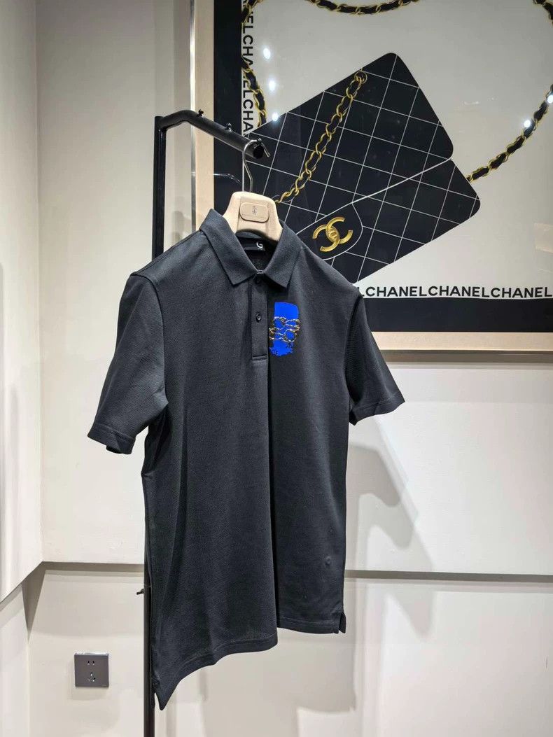 Givenchy Givenchy Chest print men's short-sleeve Polo shirt Size US S / EU 44-46 / 1 - 2 Thumbnail