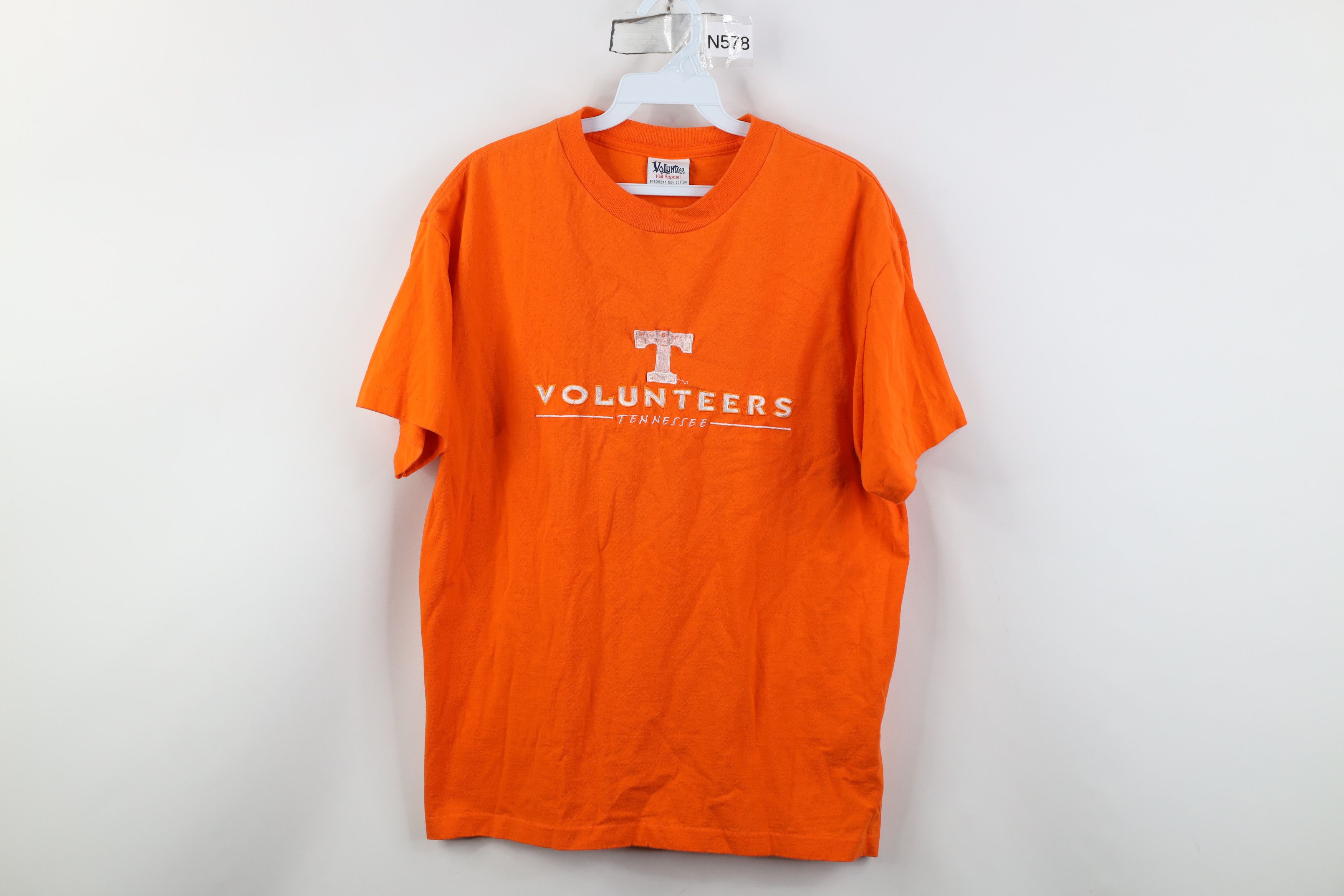 Vintage Vintage 90s University of Tennessee Volunteers T-Shirt USA Size L / US 10 / IT 46 - 1 Thumbnail