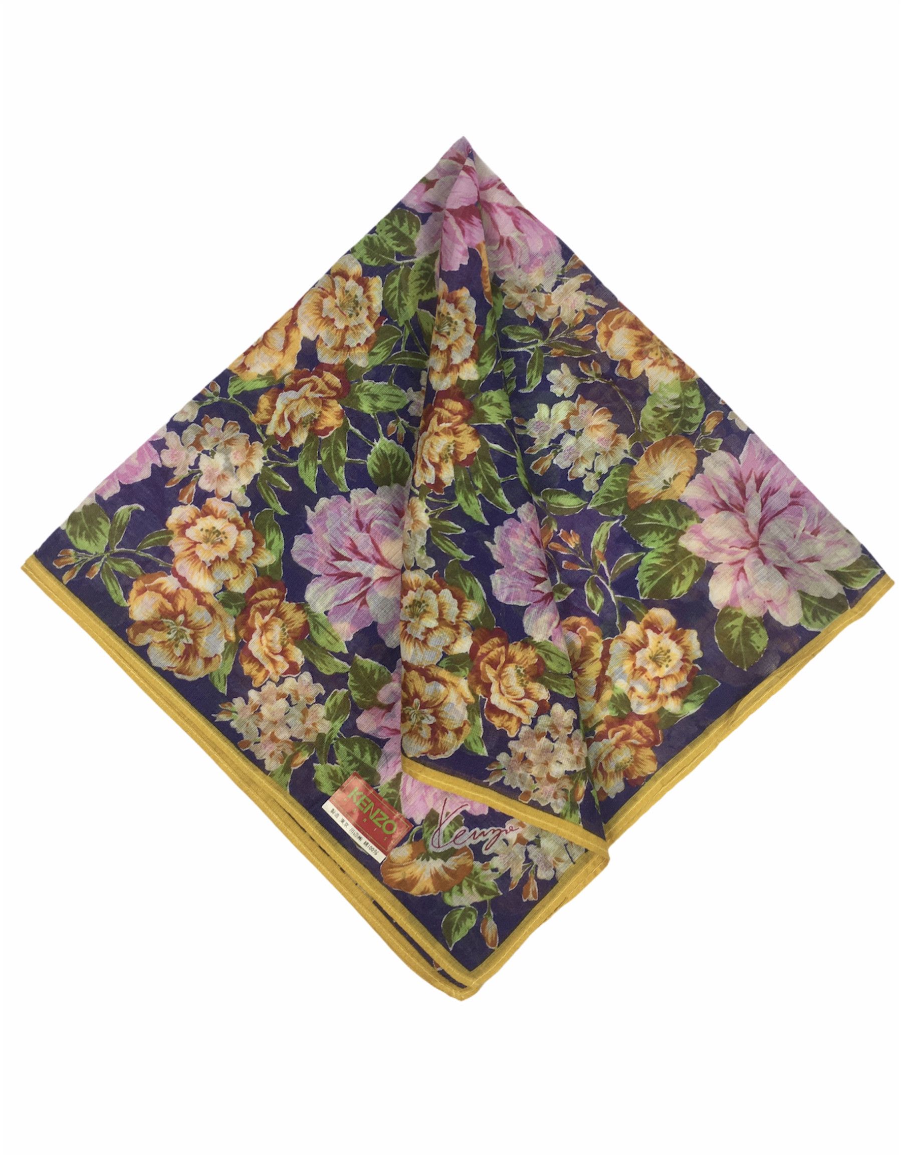 Kenzo Kenzo Handkerchief / Bandana / Neckerchief HKC0199 Size ONE SIZE - 1 Thumbnail