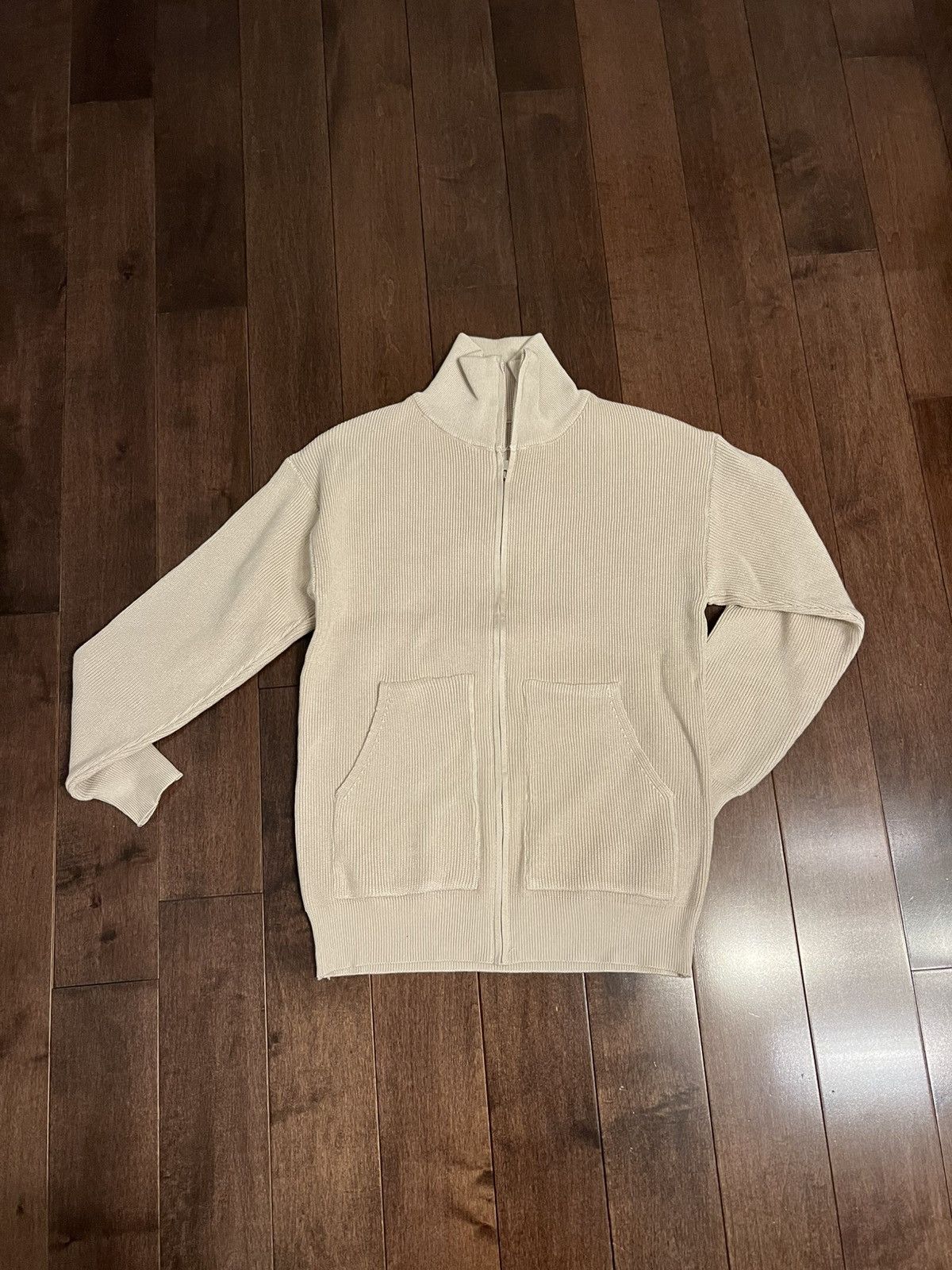 Uniqlo Beige cardigan zip up with pockets Size US S / EU 44-46 / 1 - 6 Thumbnail