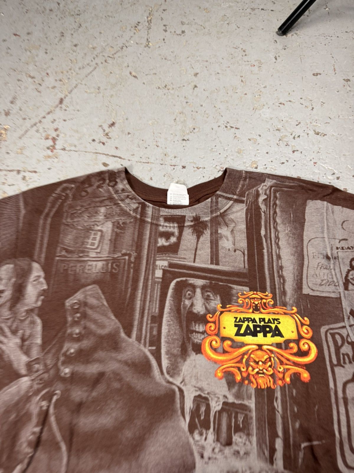 Other Vintage Aop Frank Zappa Plays Zappa Anvil Tag Tour Tee Size US M / EU 48-50 / 2 - 5 Thumbnail