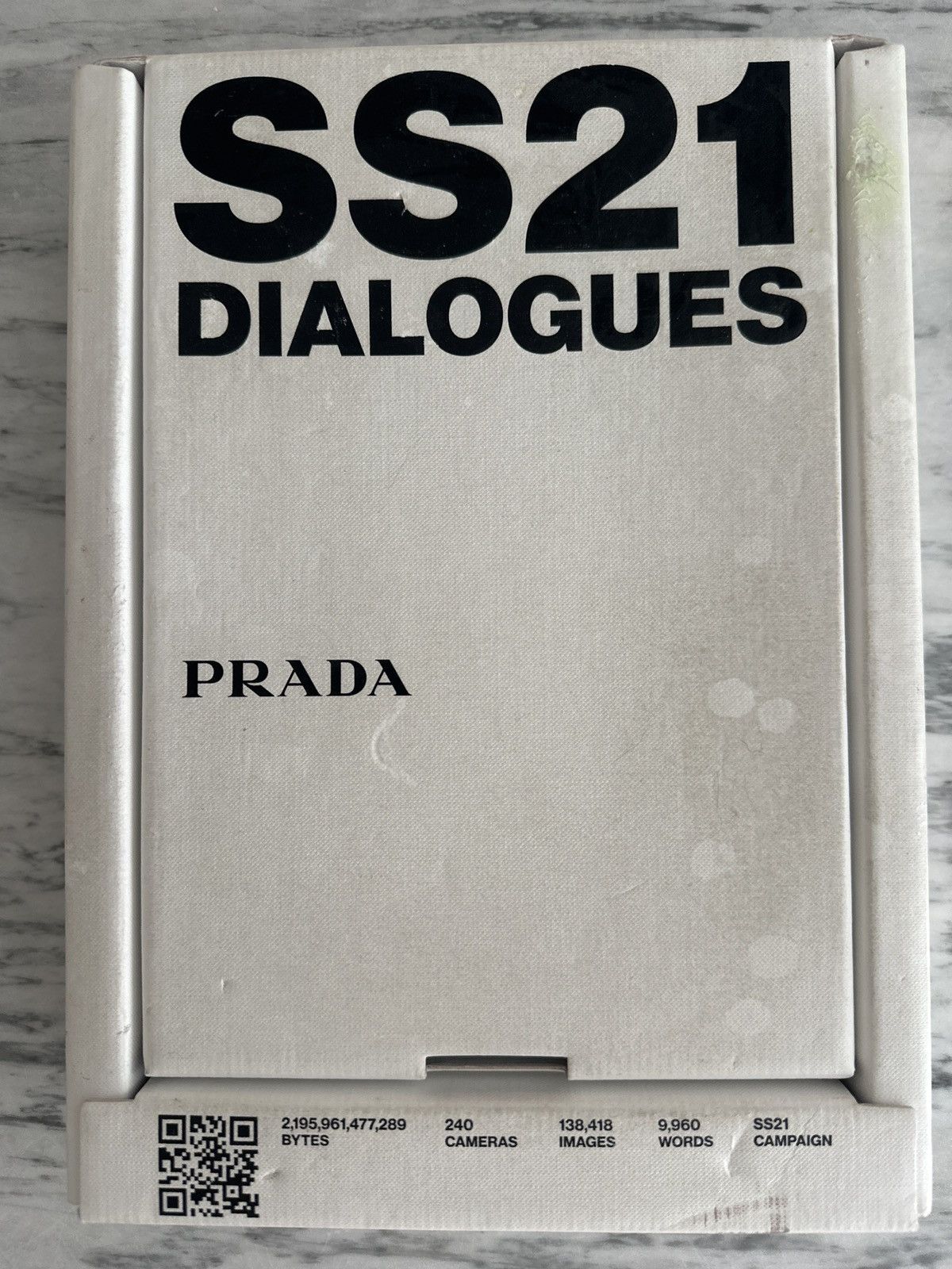 Prada Prada SS21 DIALOGUES Size ONE SIZE - 1 Thumbnail