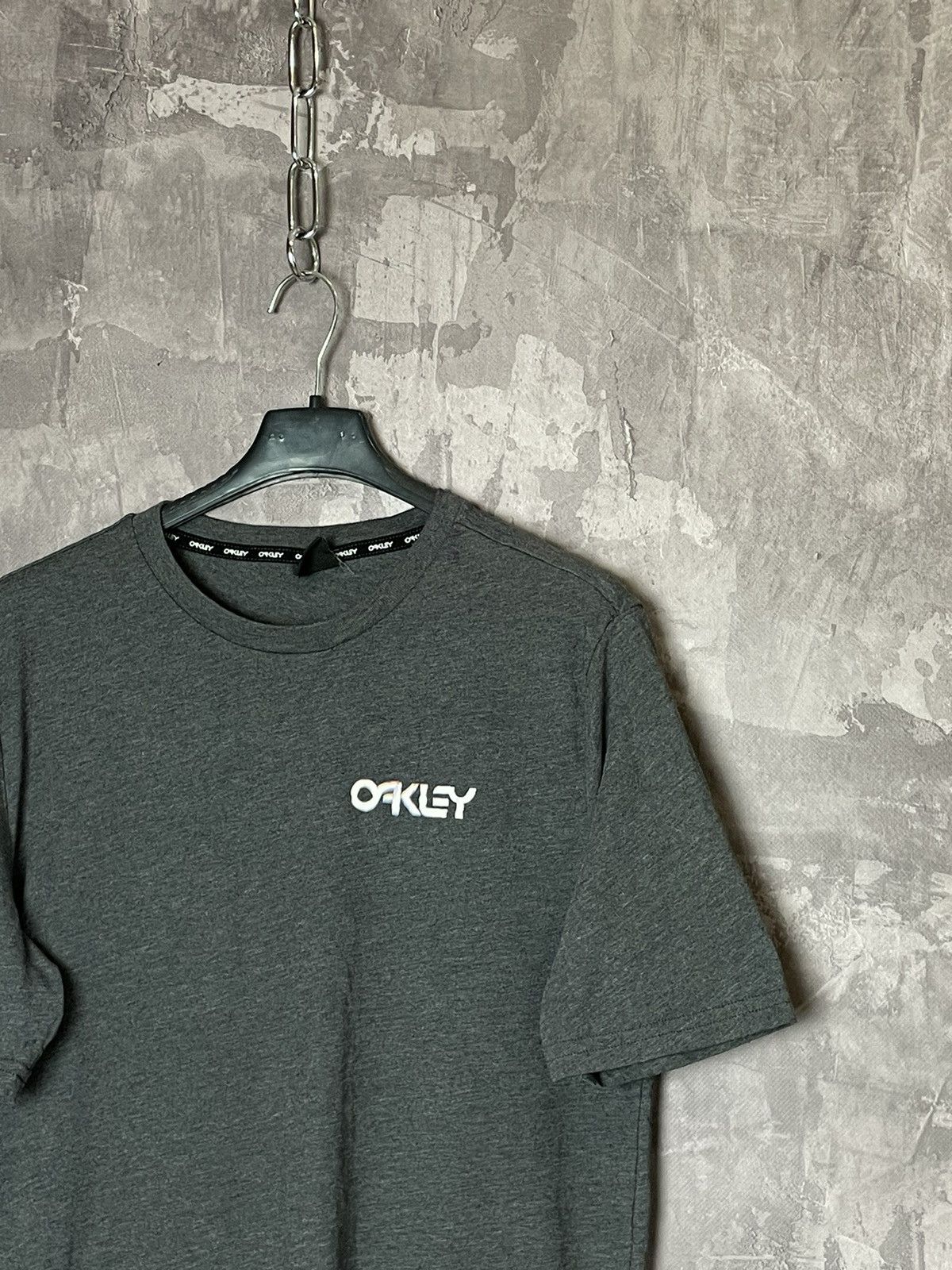 Oakley × Vintage Vintage y2k Oakley Goggles logo t-shirt tee gorpcore 90s Size US S / EU 44-46 / 1 - 8 Thumbnail
