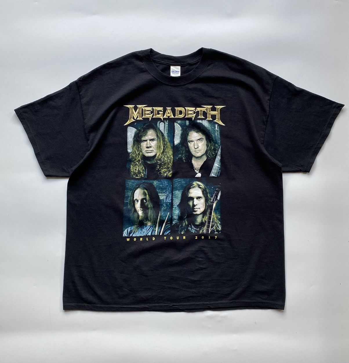 Band Tees MEGADETH WORLD TOUR 2017 Size US XL / EU 56 / 4 - 1 Thumbnail